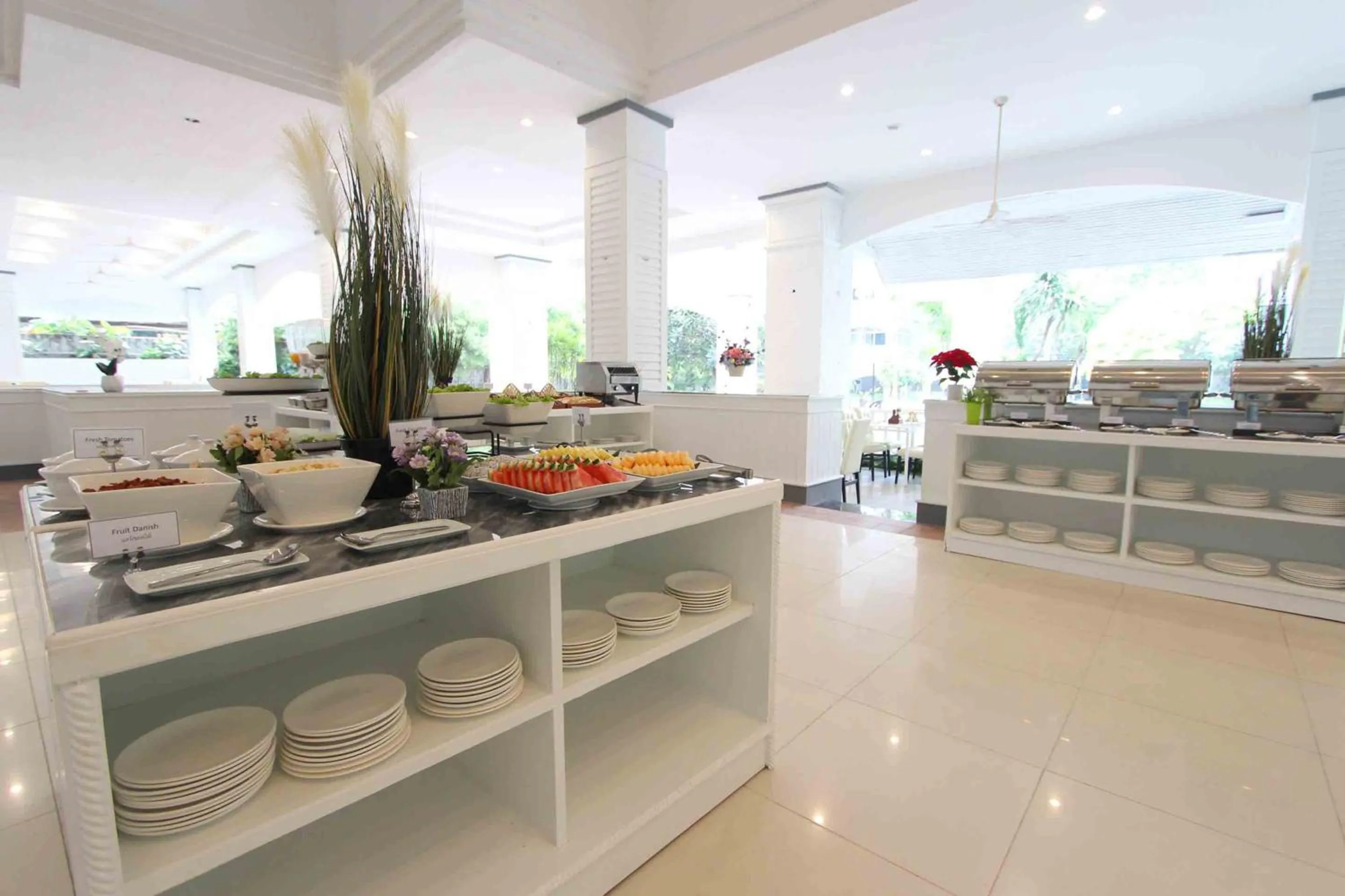 Buffet breakfast in Pooh Beach Resort & Spa