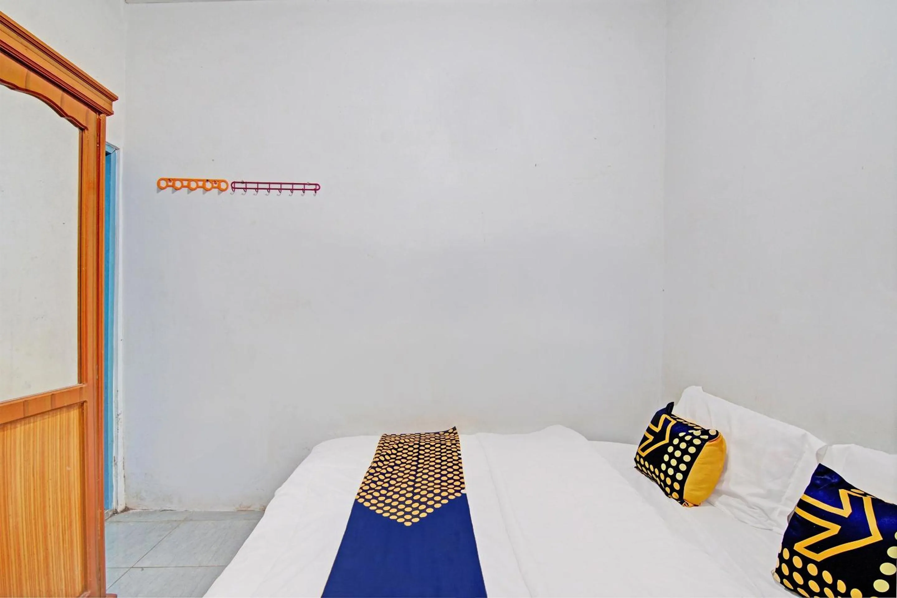 Bedroom, Bed in Hotel O Arsen House