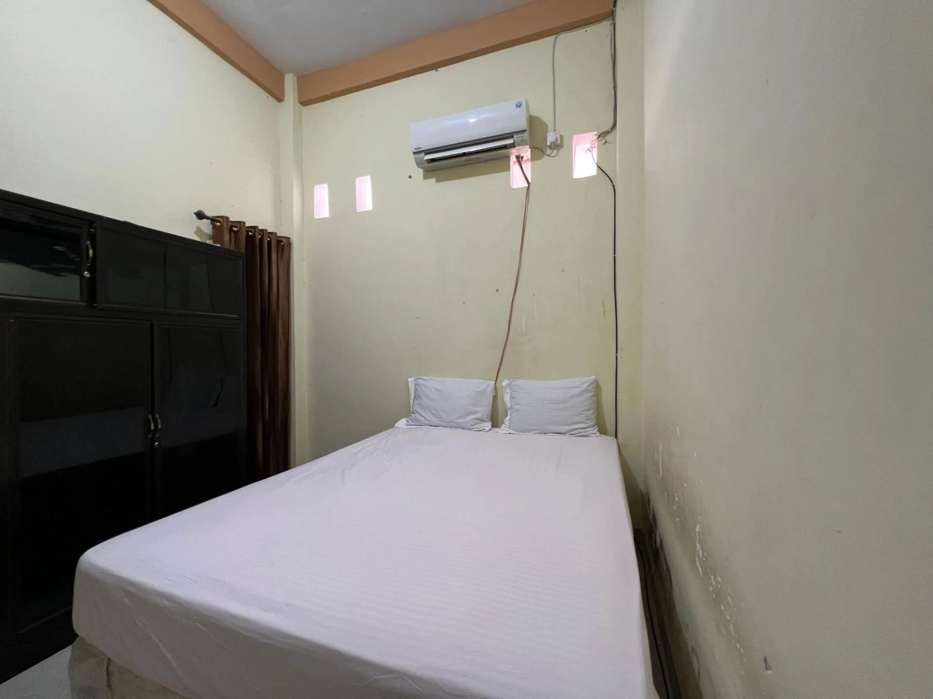 Hotel O Ziza Kost82 Syariah