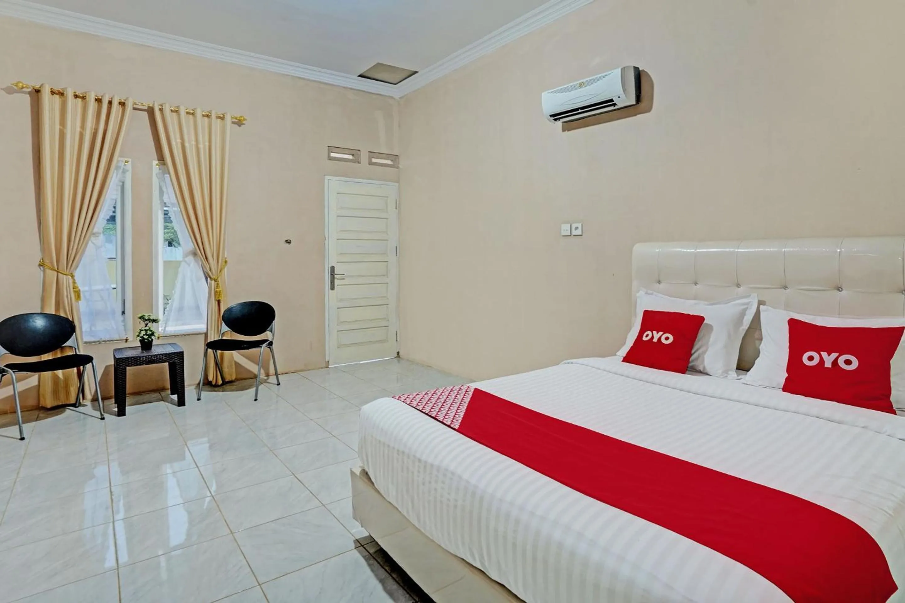 Bedroom in Hotel O Mutiara Homestay Syariah Near TPA / TPSA Nurul Yakin