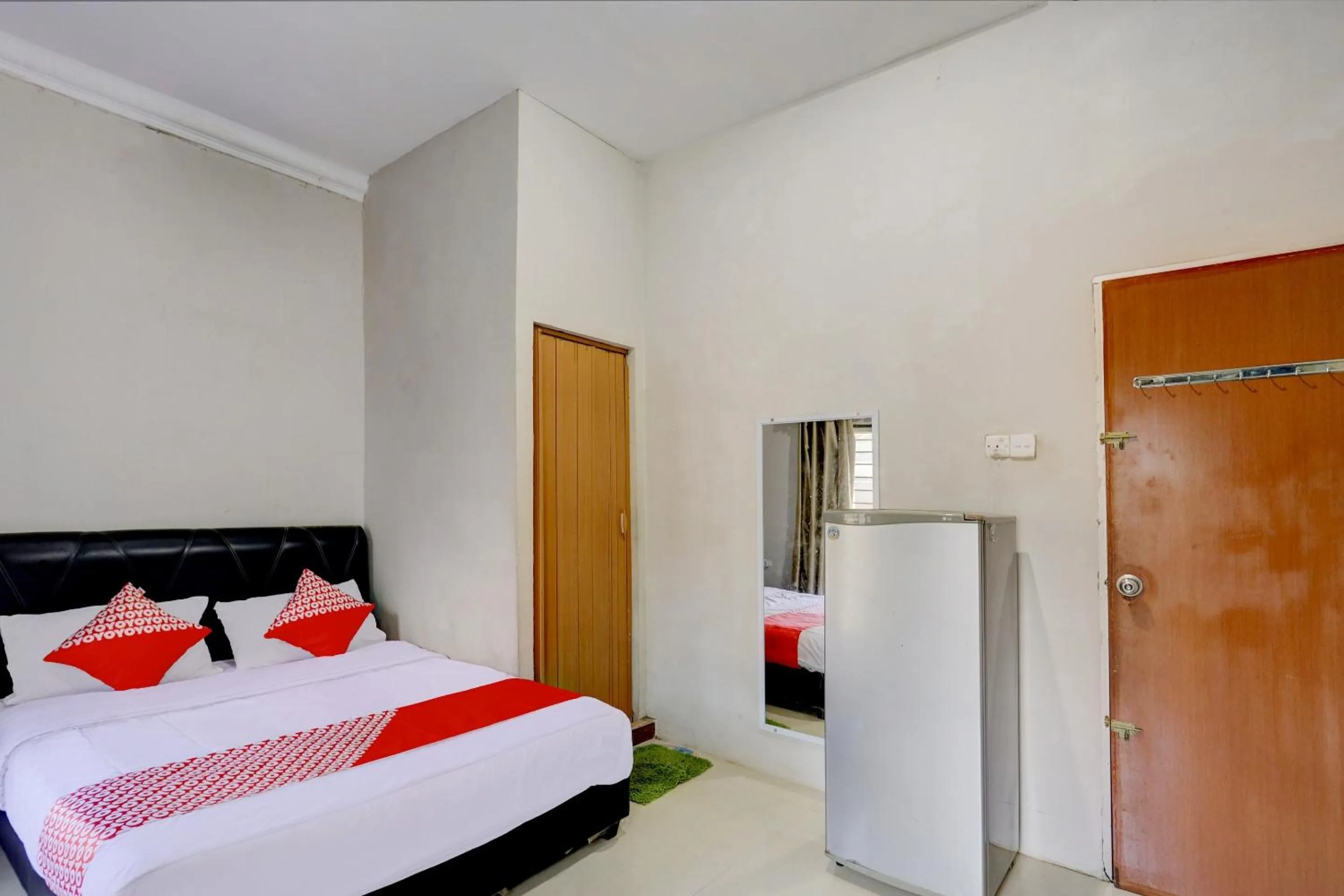 Bedroom, Bed in Hotel O Inara Homestay