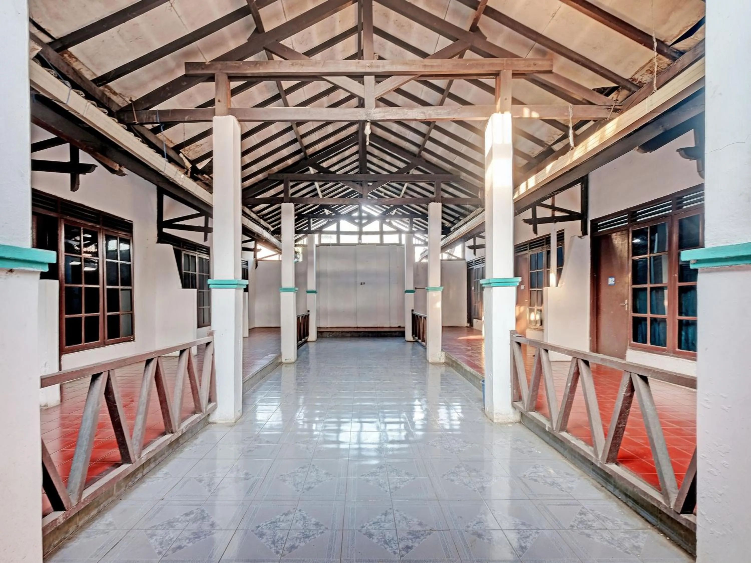 Lobby or reception in SPOT ON 92983 Hotel Ayu