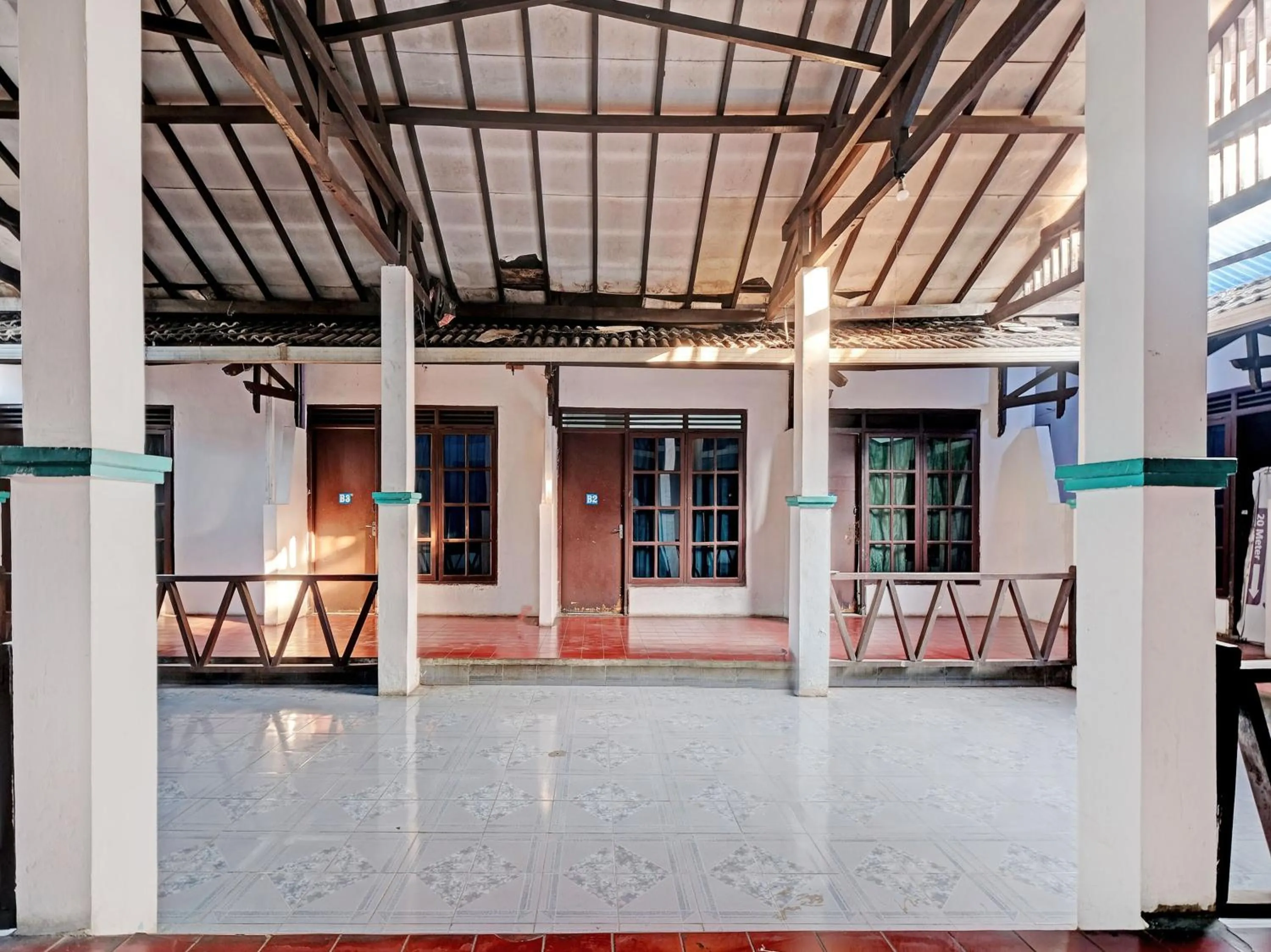 Lobby or reception in SPOT ON 92983 Hotel Ayu