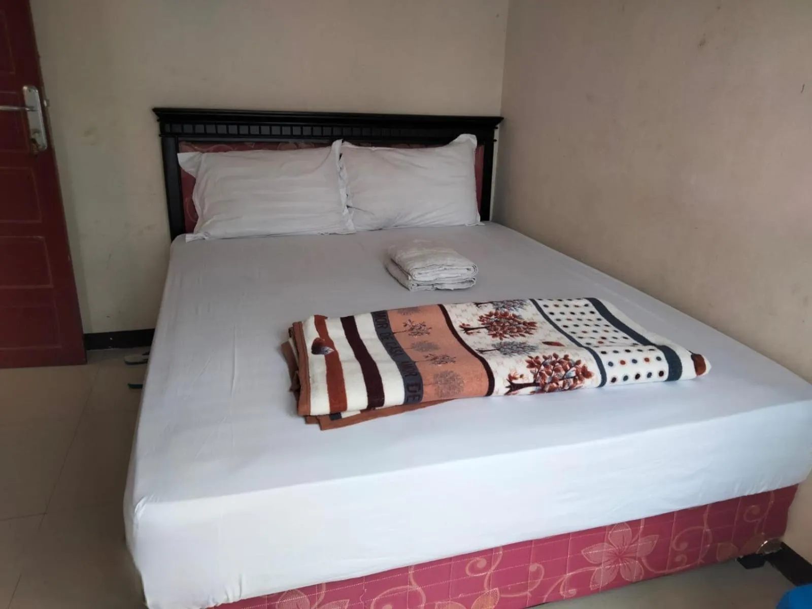 Bedroom in Hotel O Edotel Smkn 5 Palopo Near Bukit punai