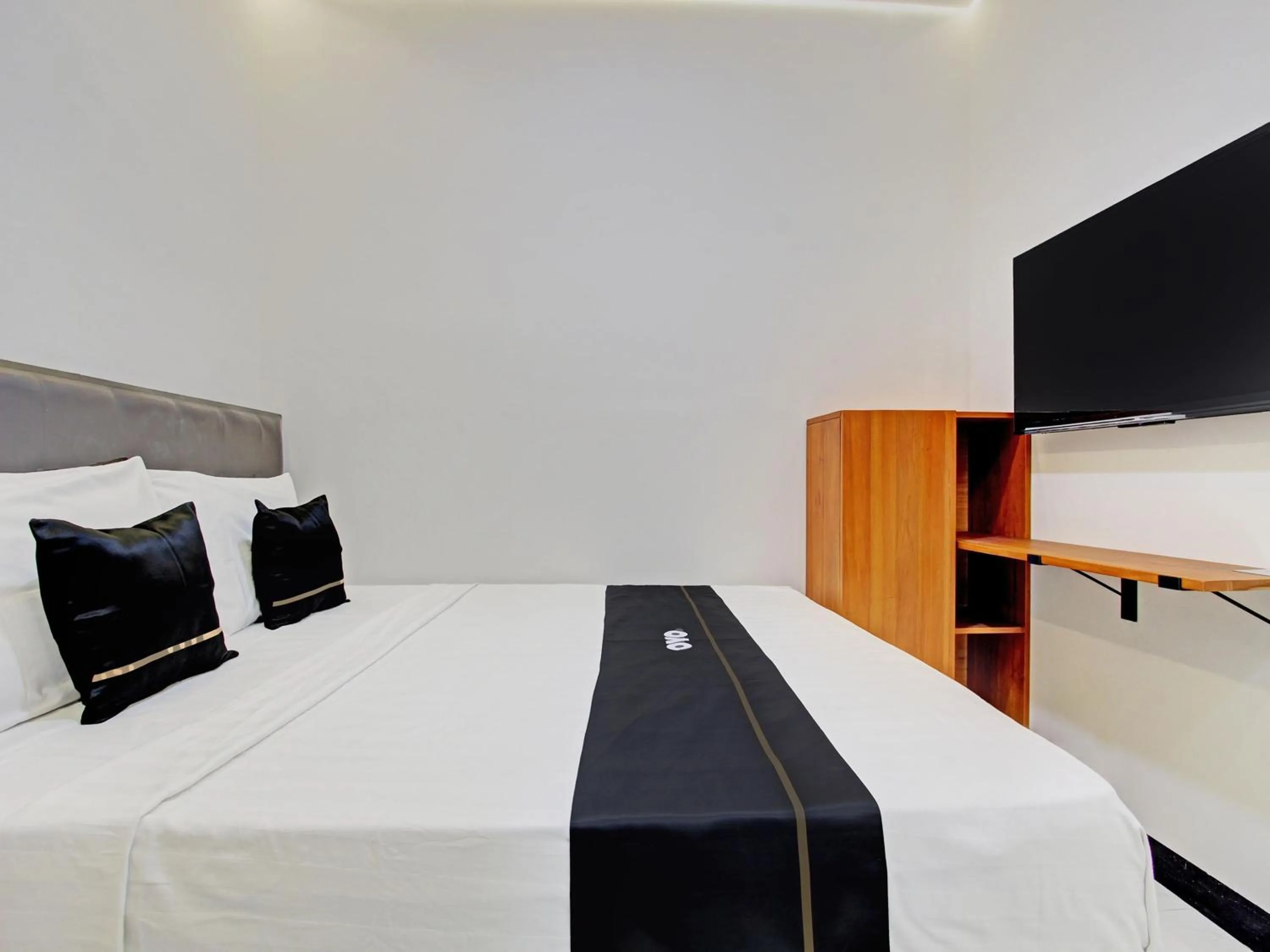 Bedroom, Bed in Collection O 92972 Gaharu Hotel