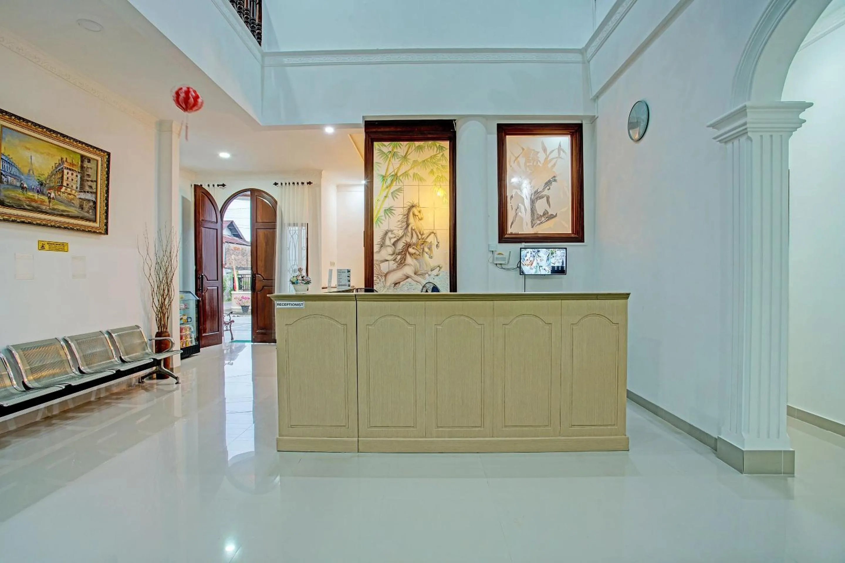Lobby or reception in Capital O 92990 Nena Kostel Syariah