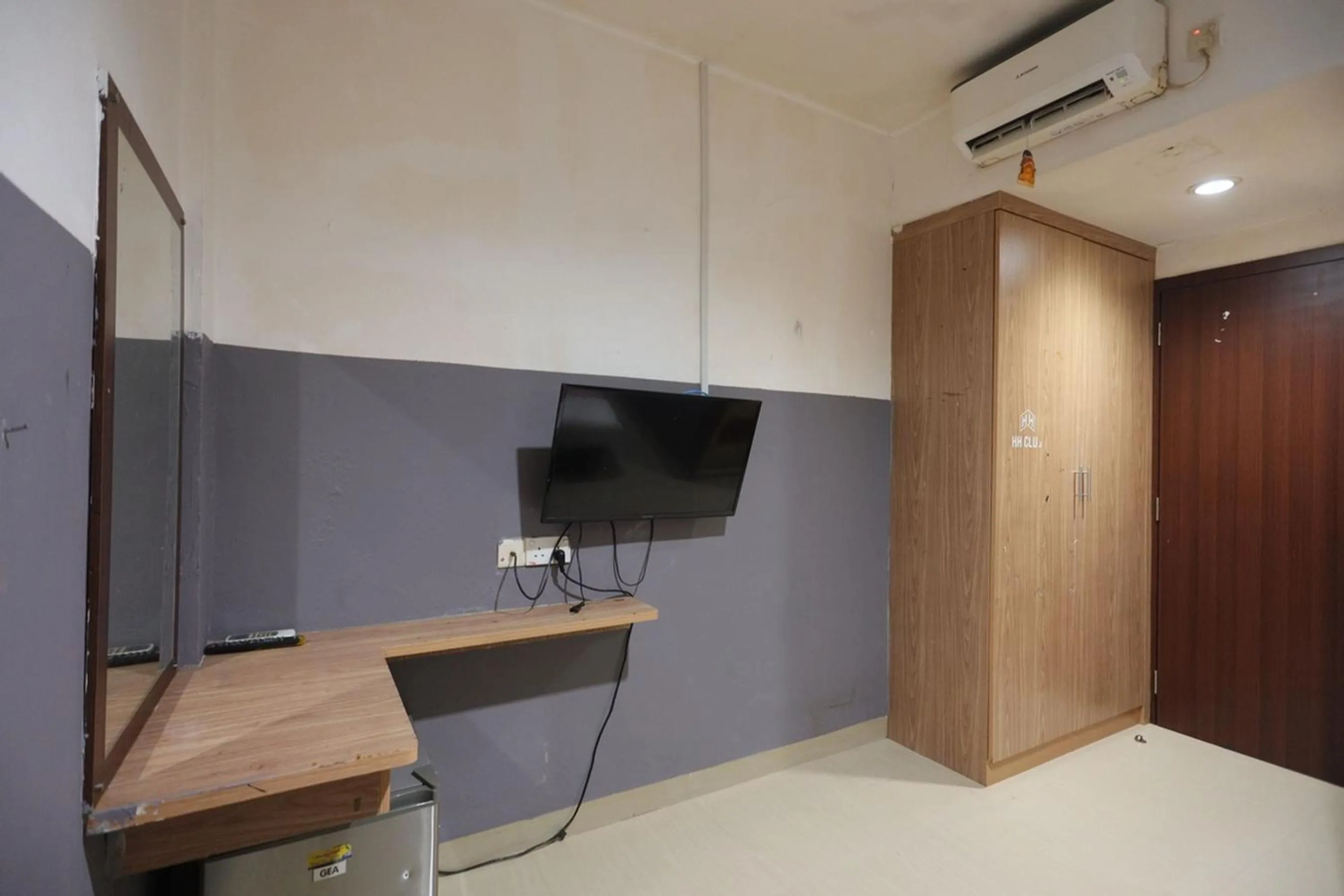 Photo of the whole room in Hotel O City Room