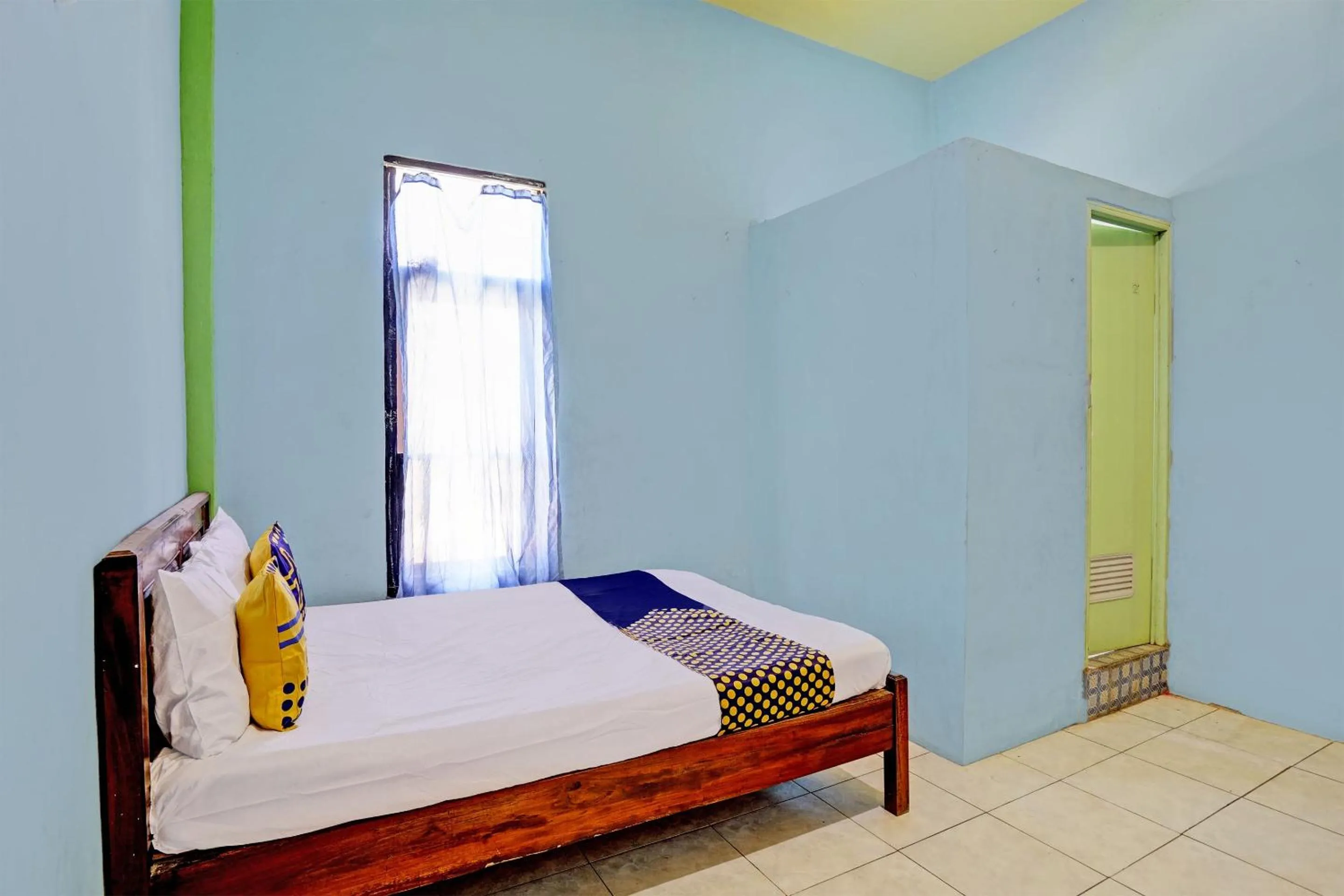 Bedroom, Bed in OYO Life 93037 Nova Jaya Homestay Syariah