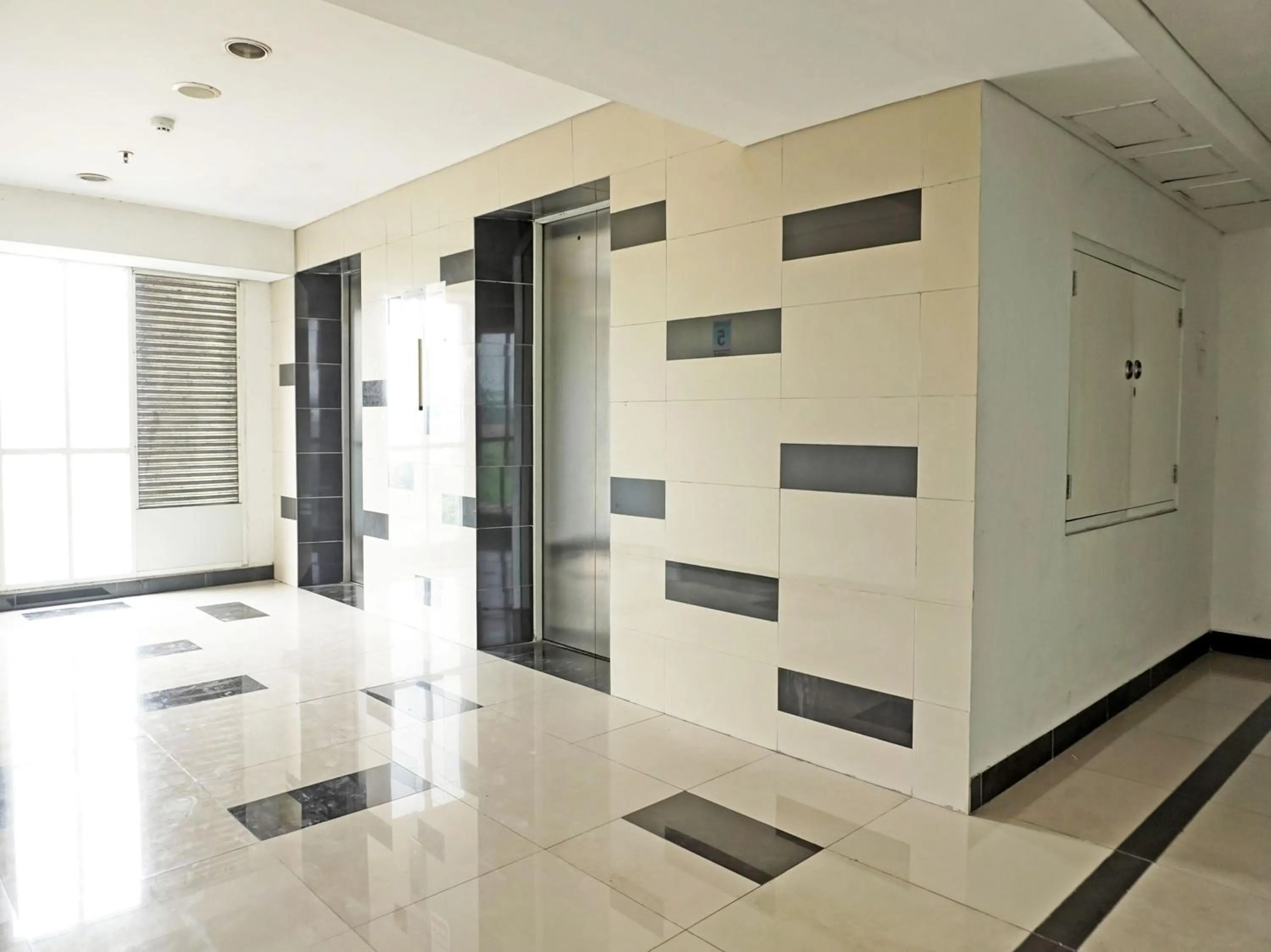 Lobby or reception in Collection O 92967 Apartement Sentraland Karawang By Rda Living