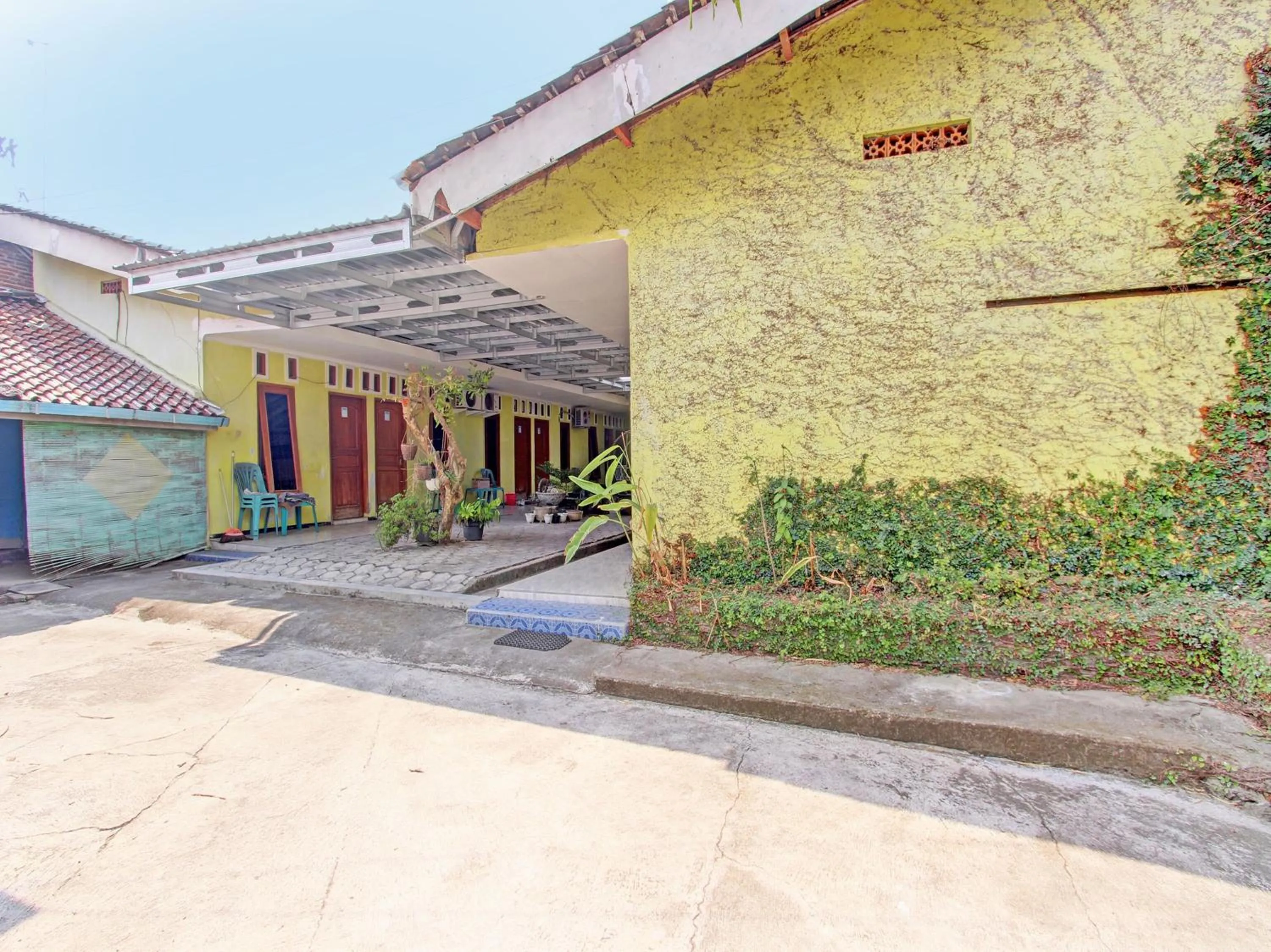 Lobby or reception in OYO 92998 Wiludjeng Guesthouse