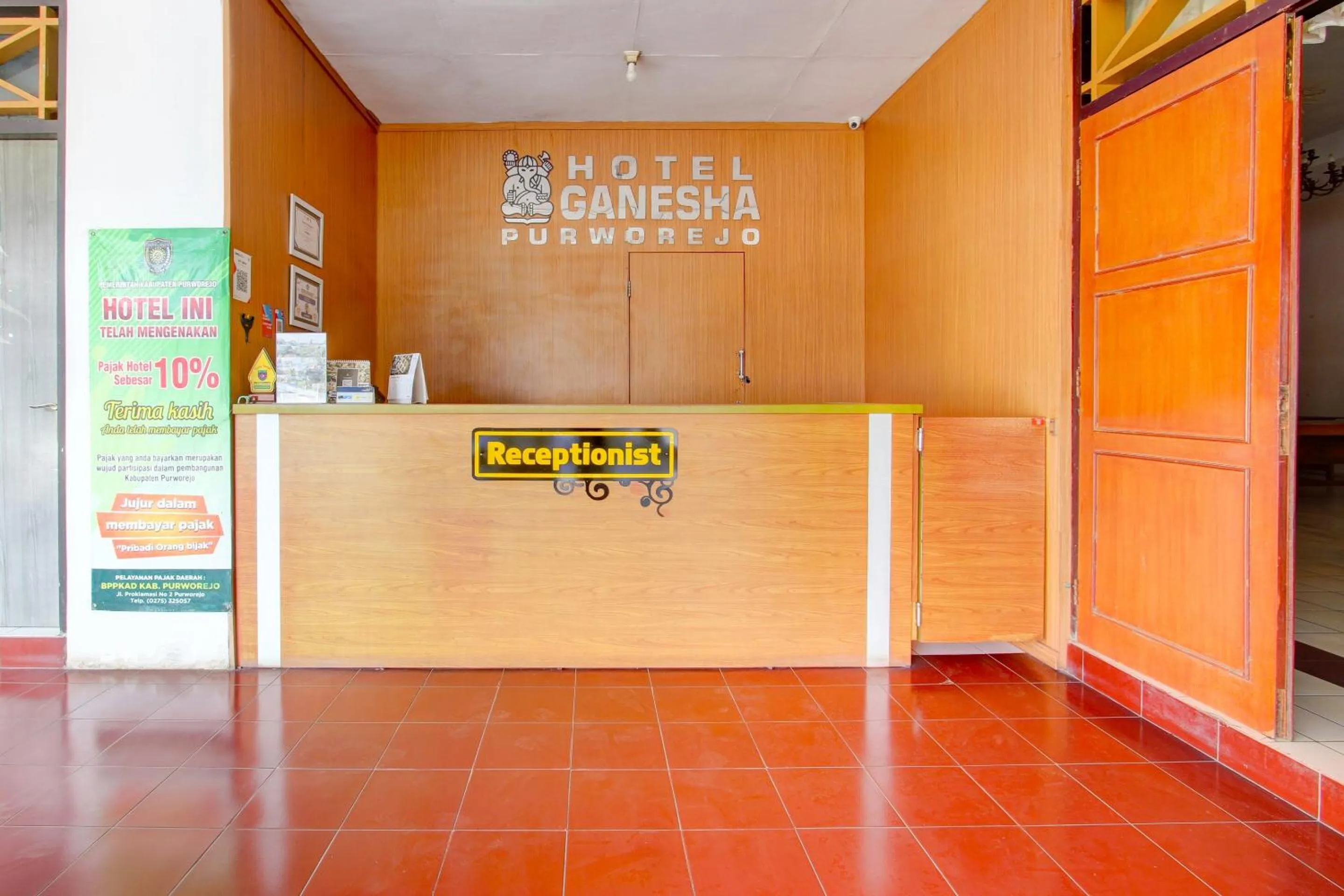 Lobby or reception in Capital O 93024 Hotel Ganesha