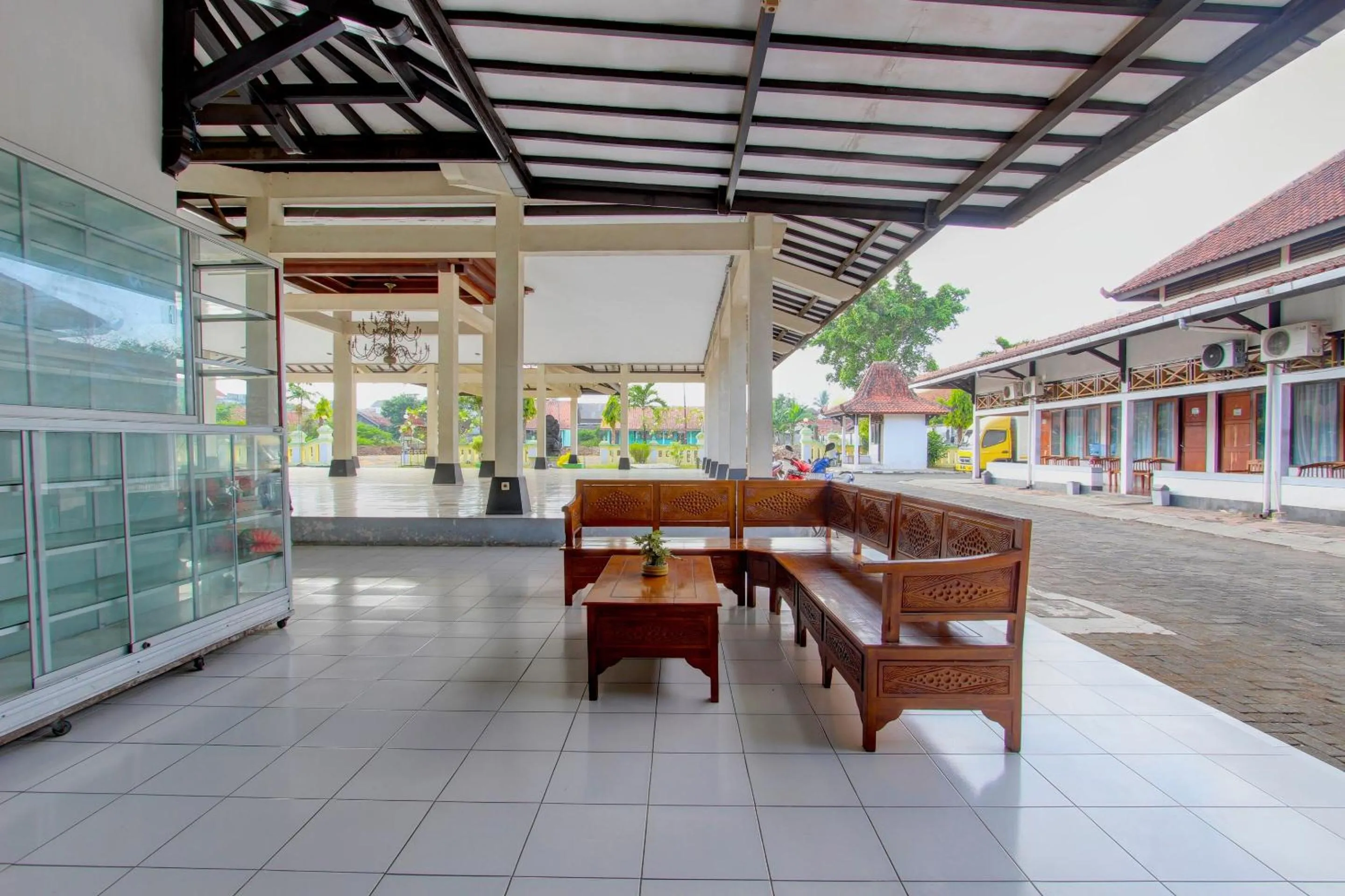 Lobby or reception in Capital O 93024 Hotel Ganesha