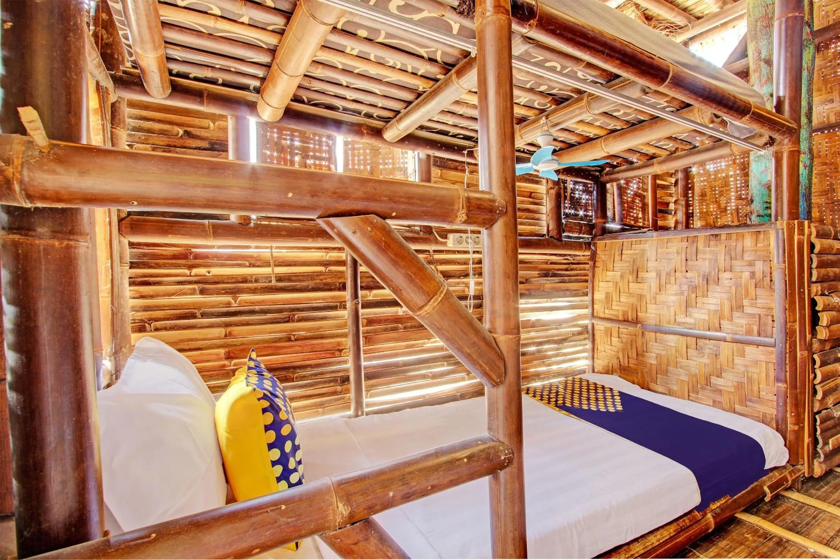 Bedroom in SPOT ON 93006 Waithozz Bunkbeds