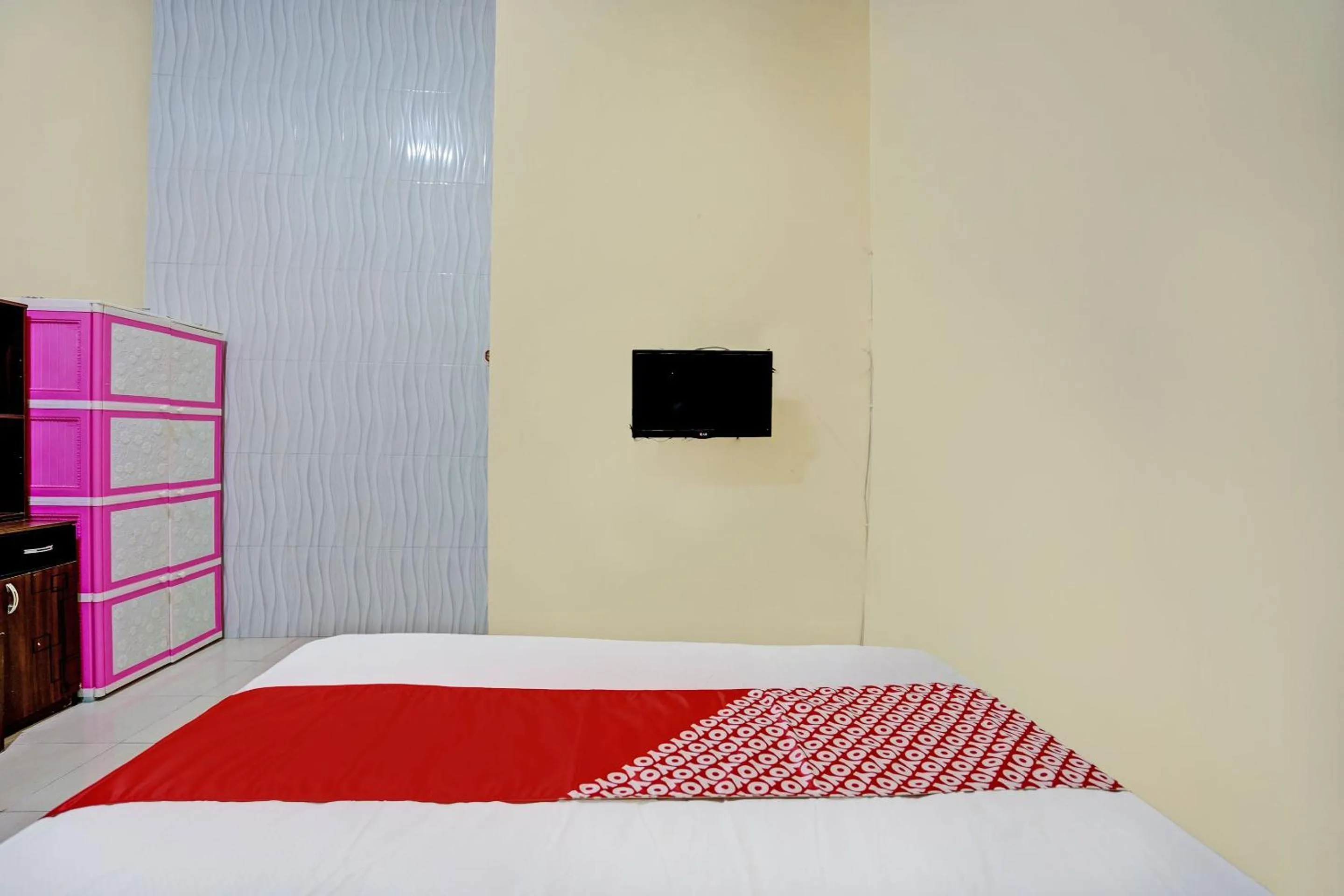 Bedroom, Bed in OYO Life 93032 Maju Mapan Homestay Syariah