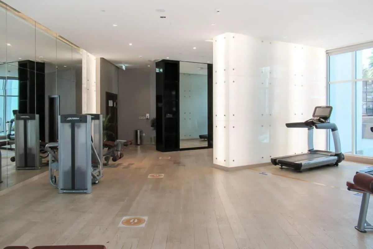 Frank Porter - DAMAC Prive