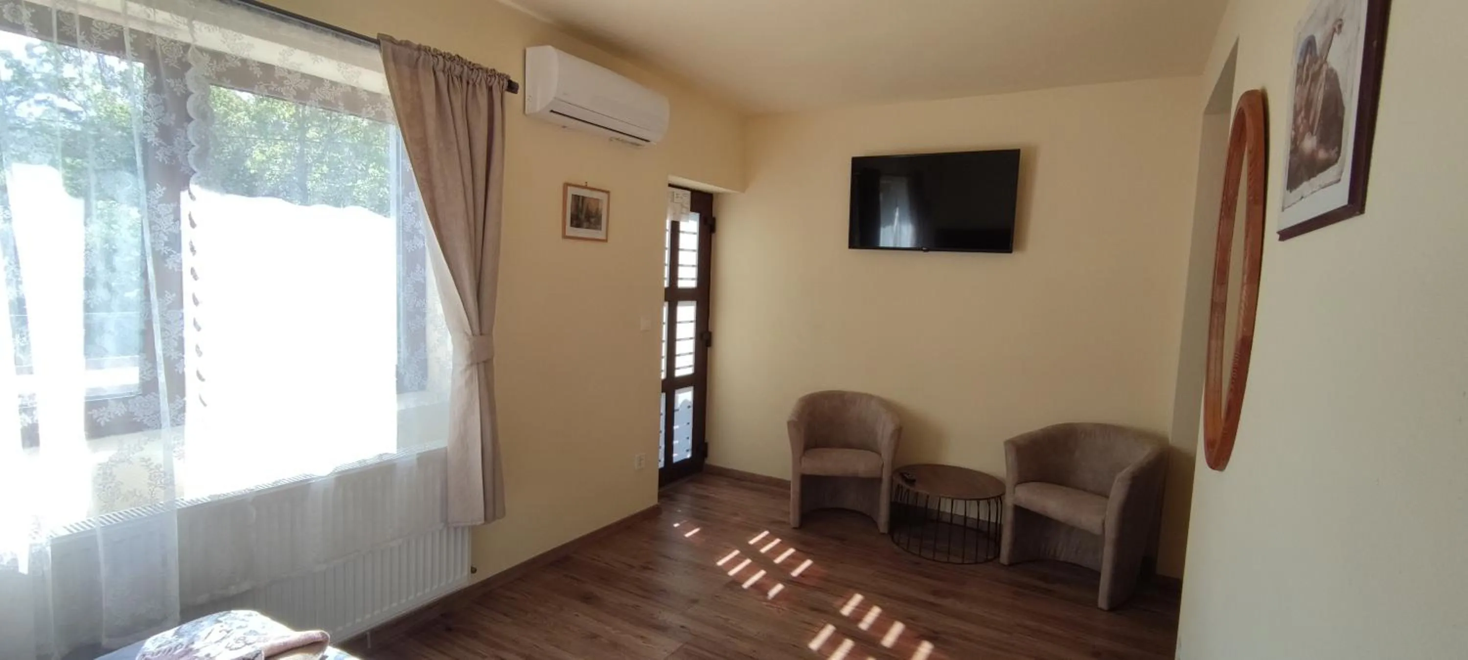 Apartment With Shared Bathroom in Natura Panzió Szilvásvárad
