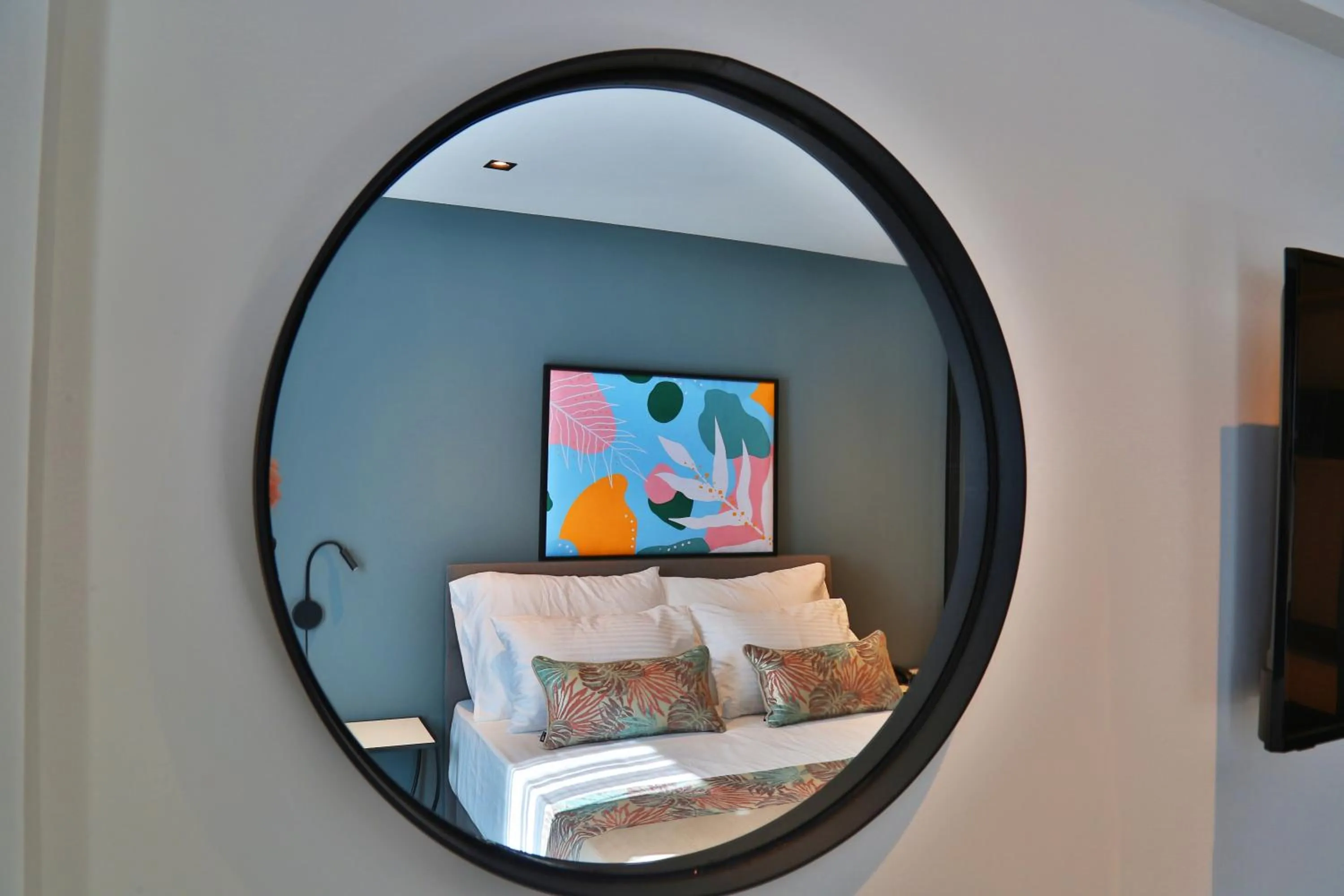 Massage in İn The Middle Hotel