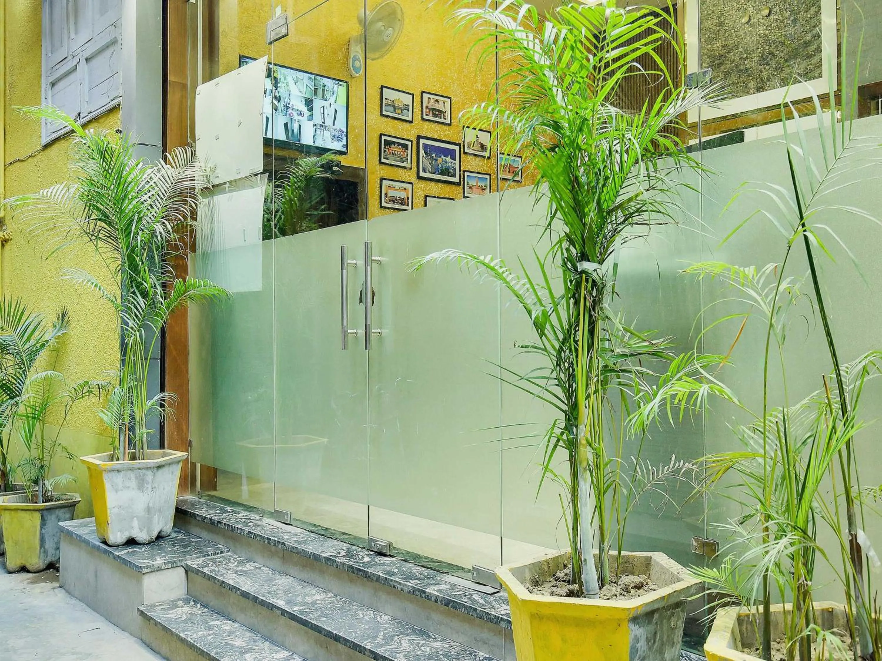 Facade/entrance in Hotel Kaushalya Royal