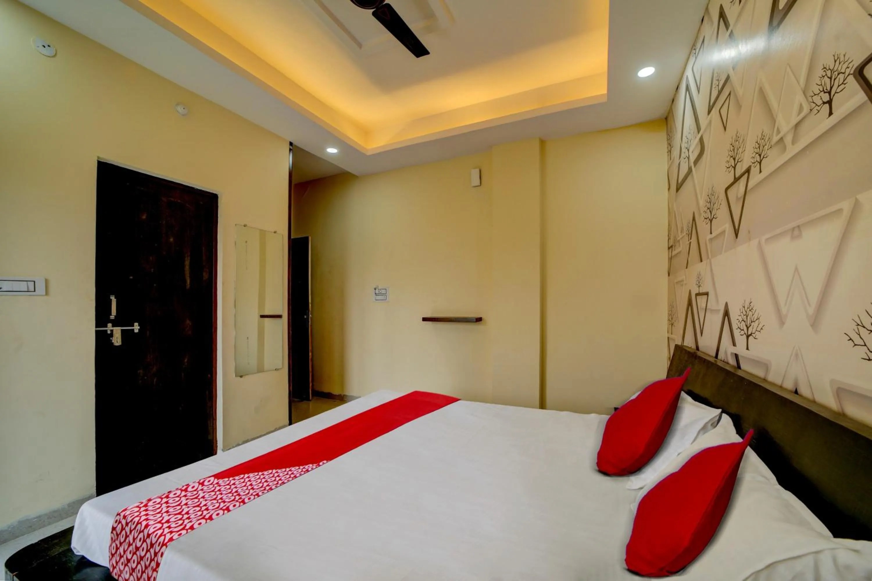 Bedroom, Bed in Hotel O The Angel palace