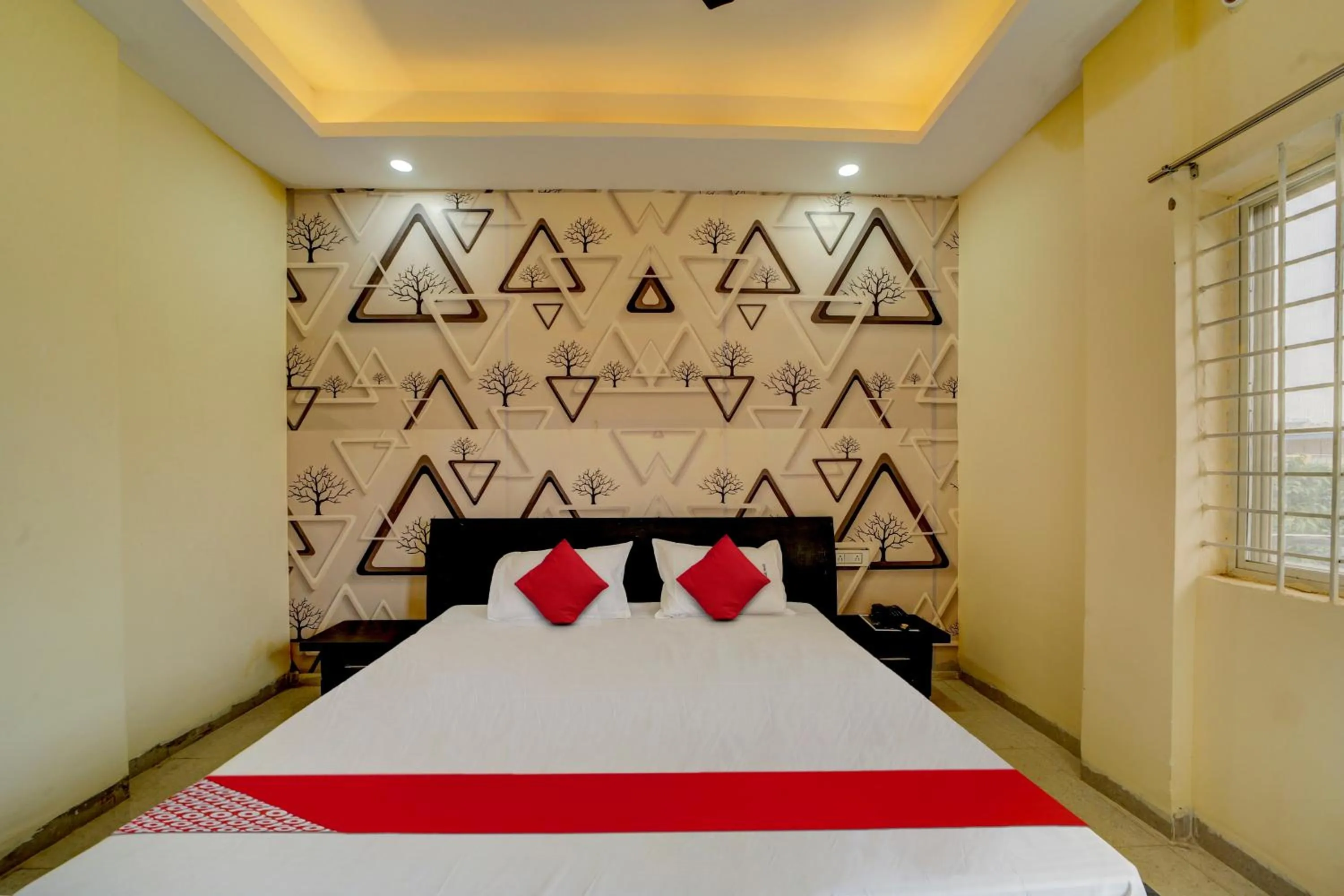 Bedroom, Bed in Hotel O The Angel palace