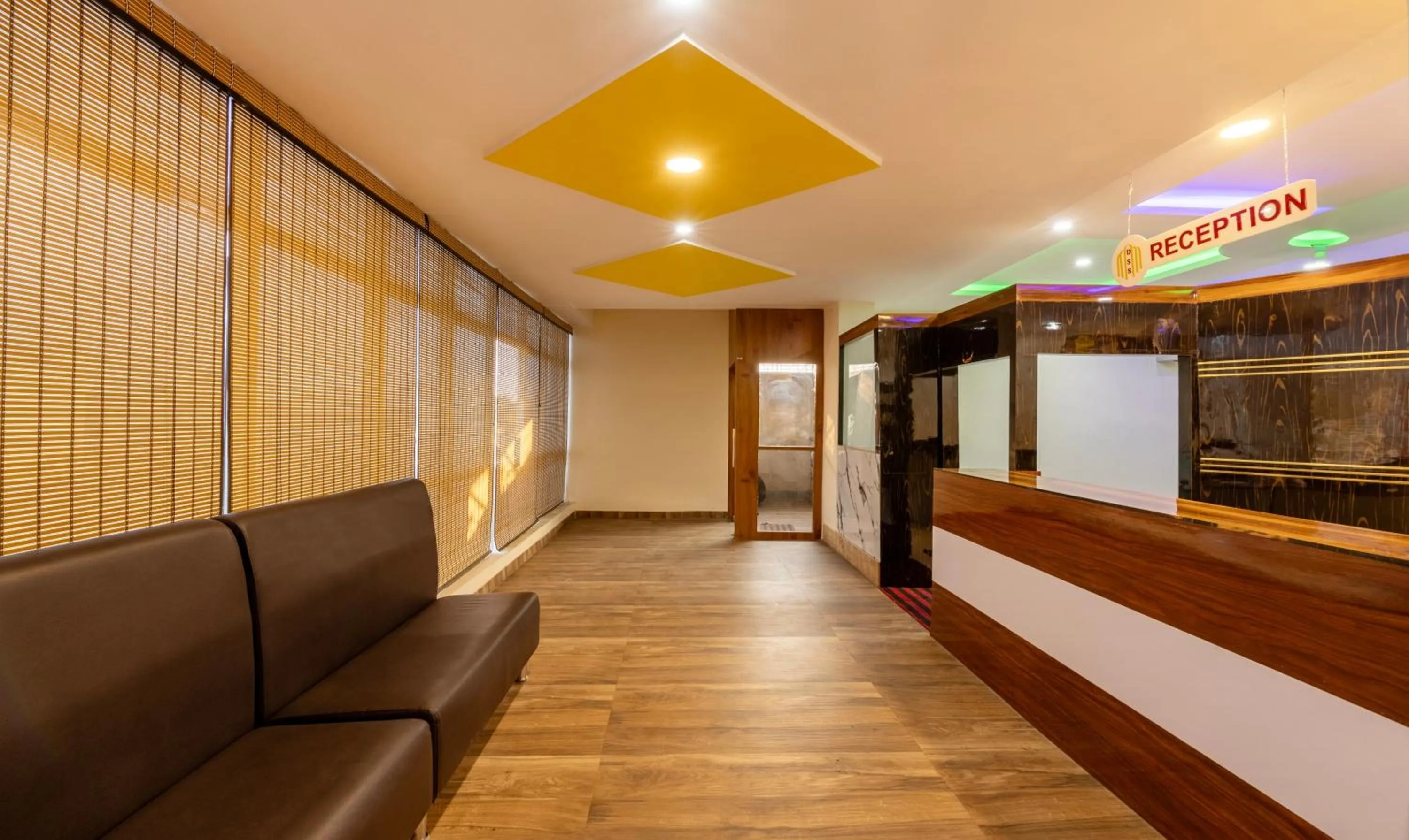 Lobby or reception in Treebo Nandi Comforts, Peenya