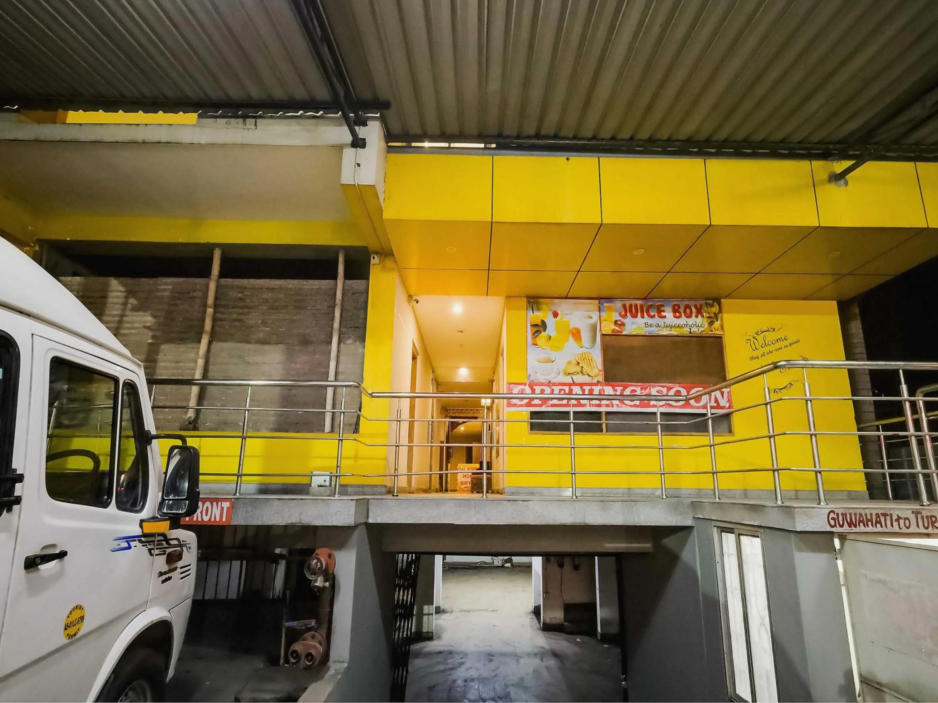 Facade/entrance in Hotel O Nirvana Lodge