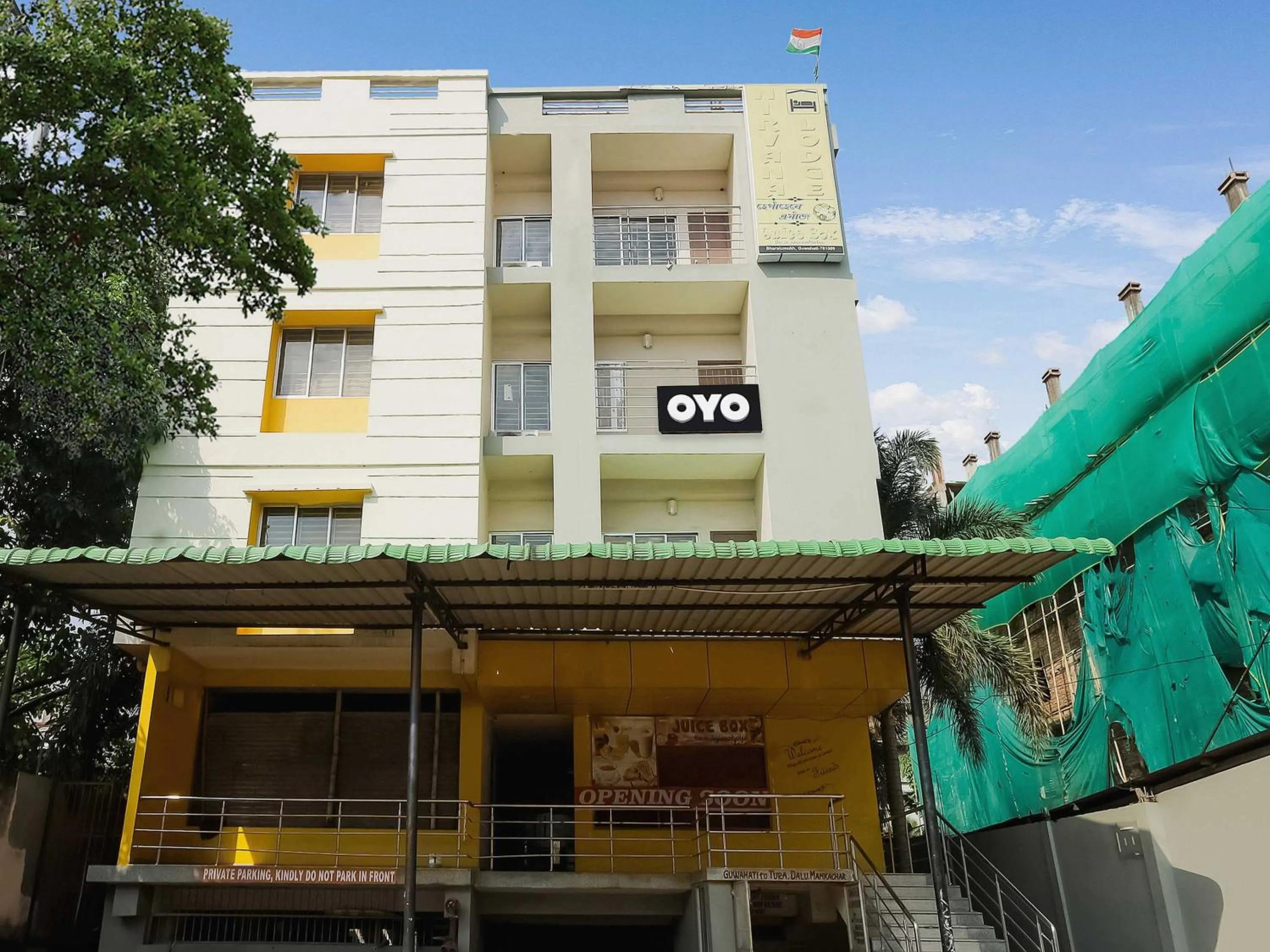 Facade/entrance in Hotel O Nirvana Lodge