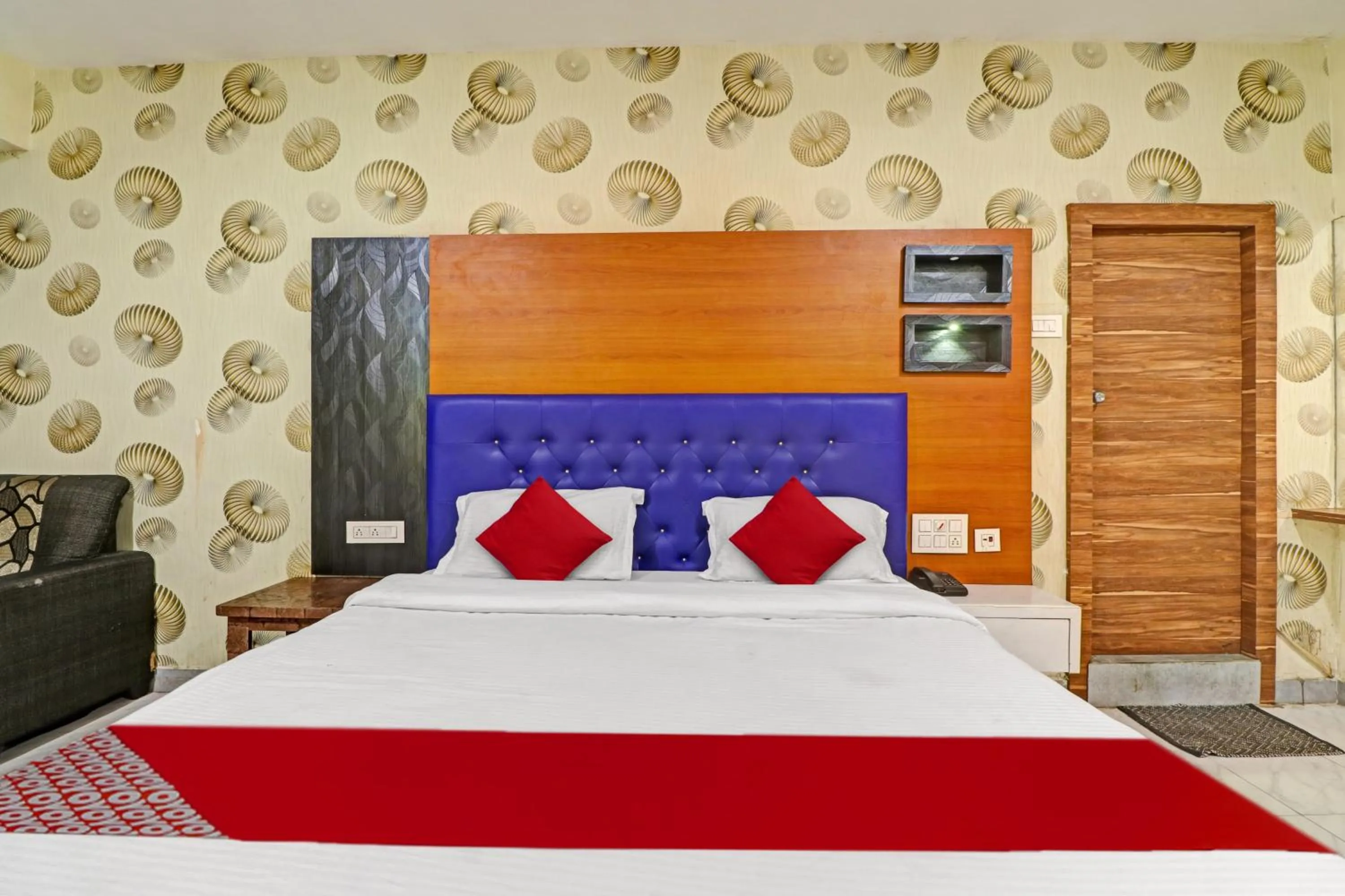 Bedroom in Hotel O Aditya Grand Inn