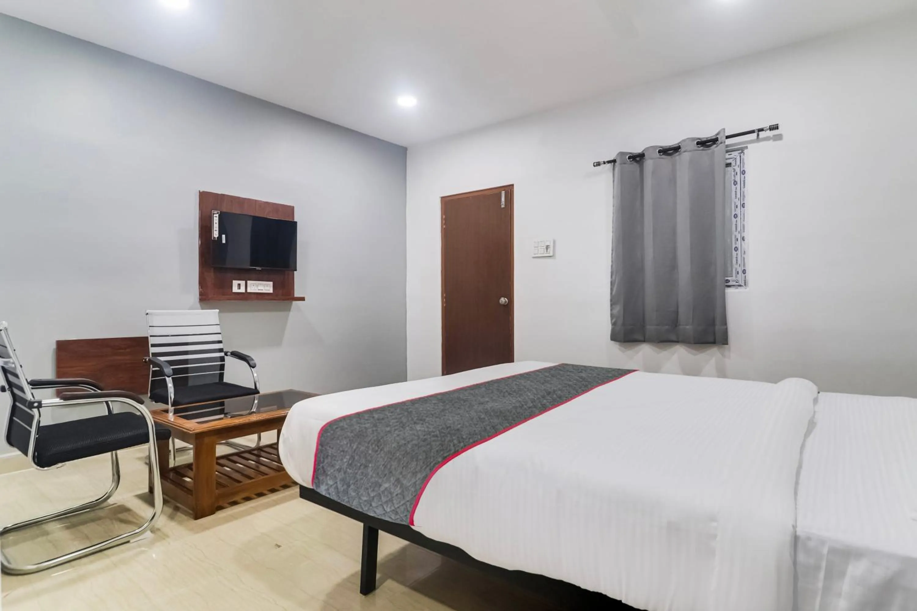 Bedroom in Townhouse Lavish Oak
