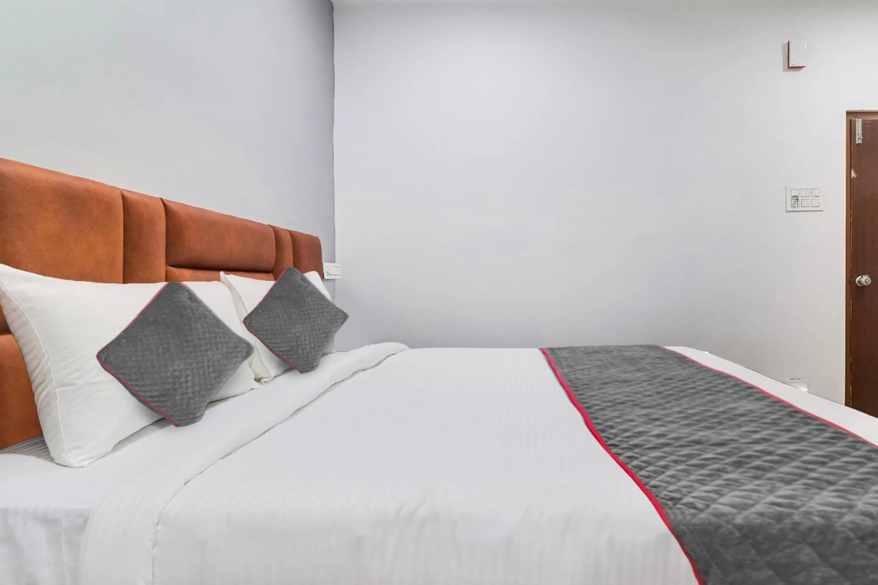 Bedroom in Townhouse Lavish Oak