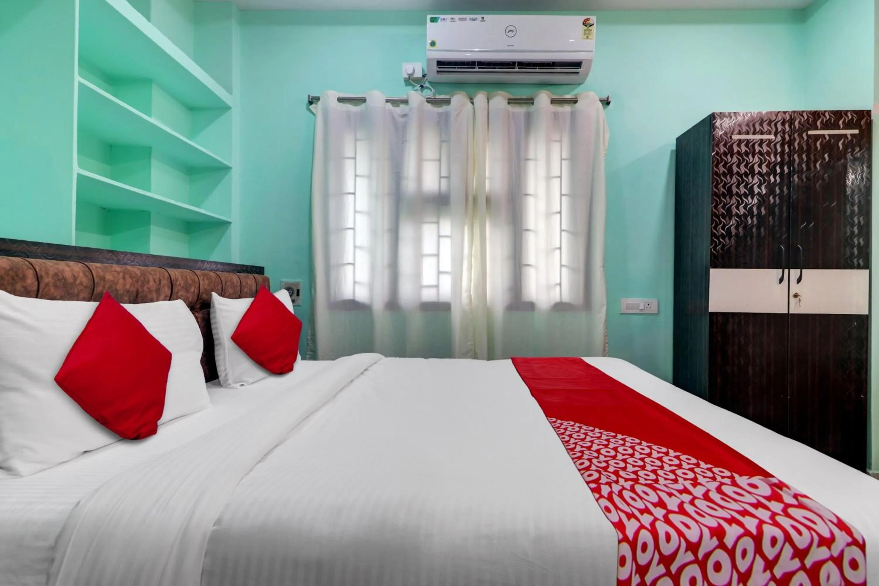 Bedroom in Hotel O S Grand Residency