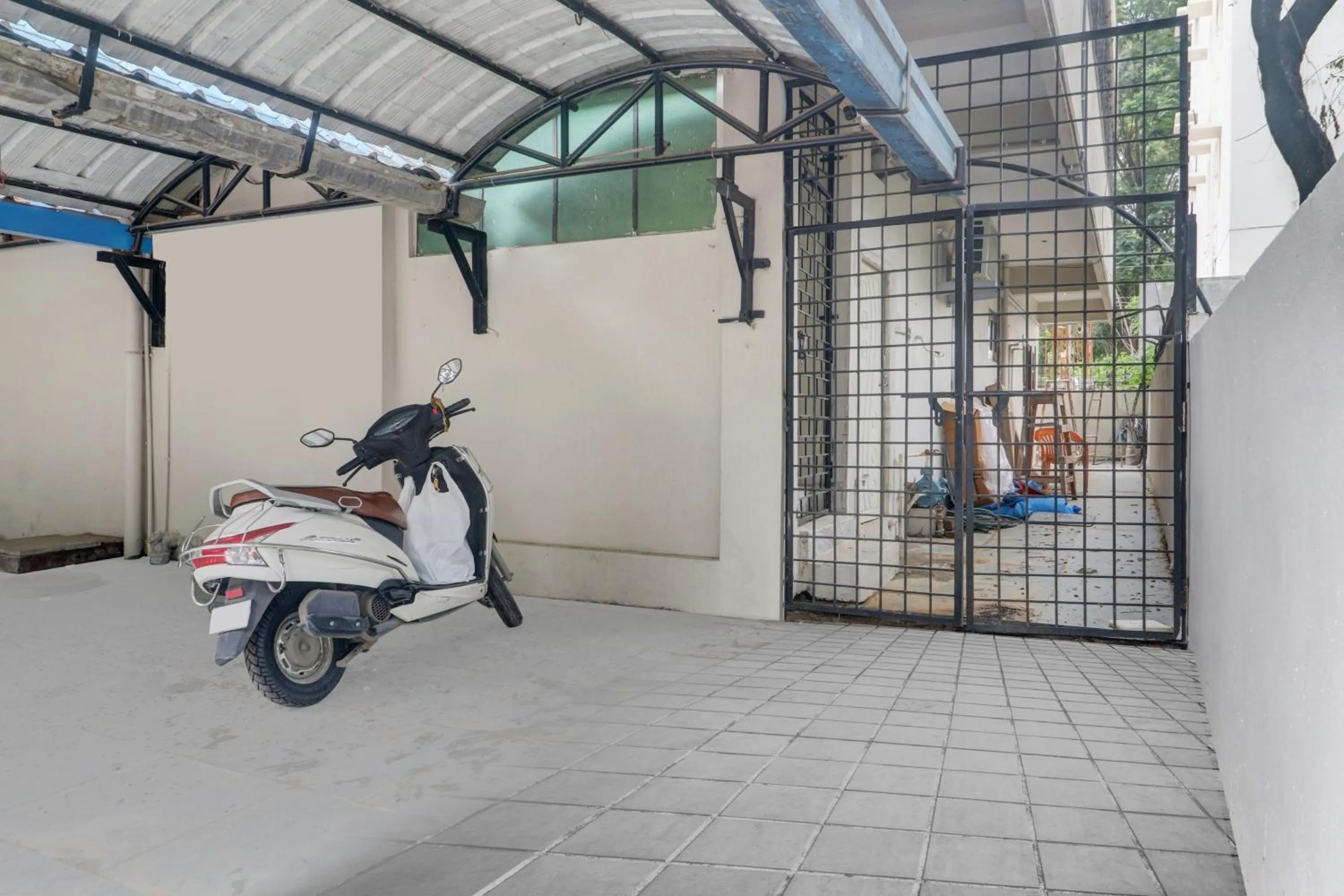 Facade/entrance in Hotel O S Grand Residency