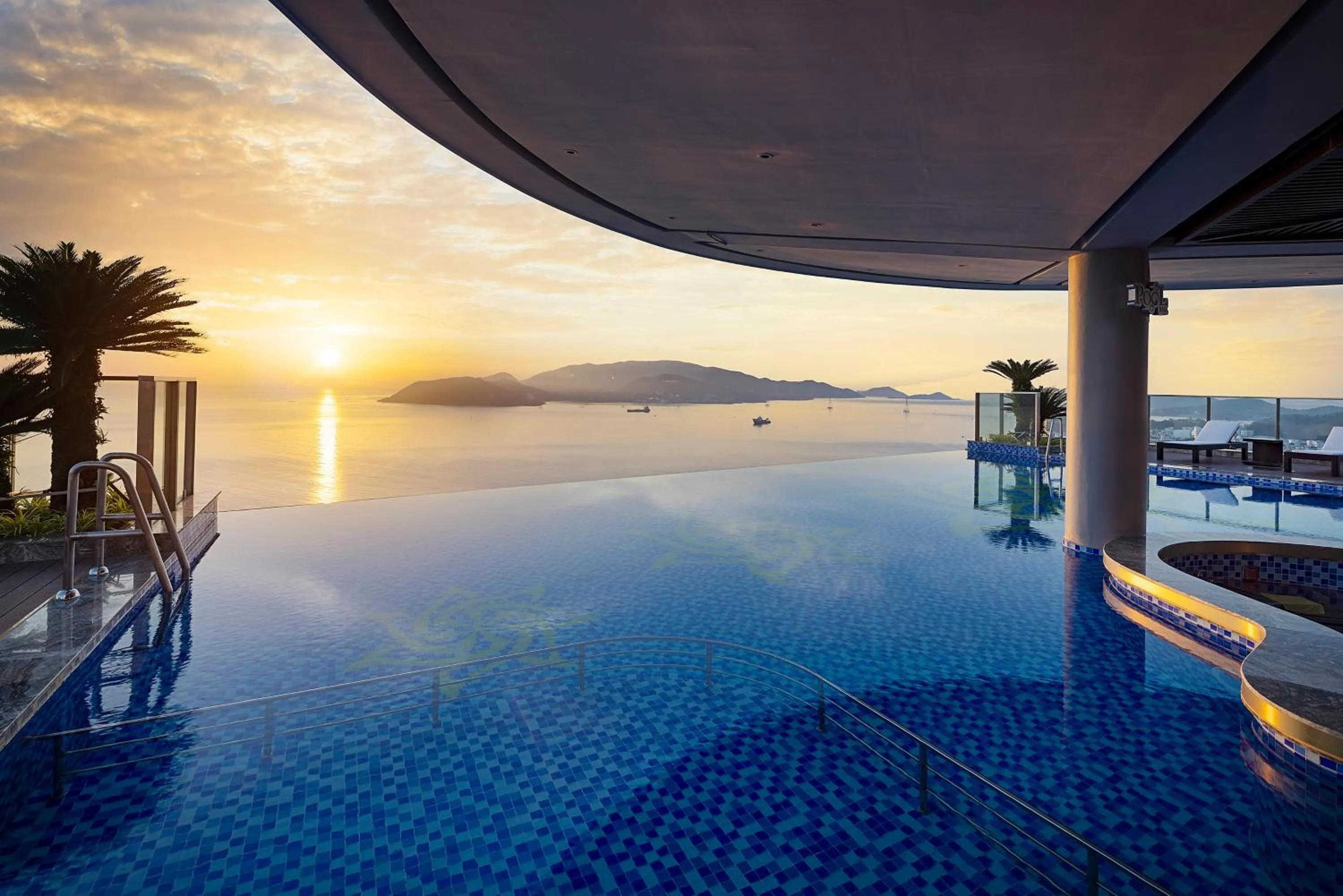 Pool view in Best Western Premier Marvella Nha Trang