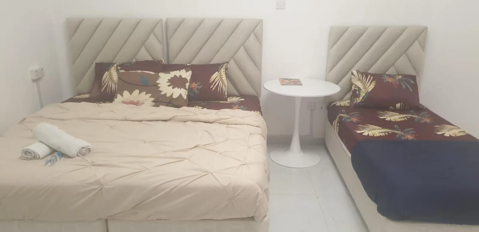 Bed in International Abu-Dhabi Hostel Villa