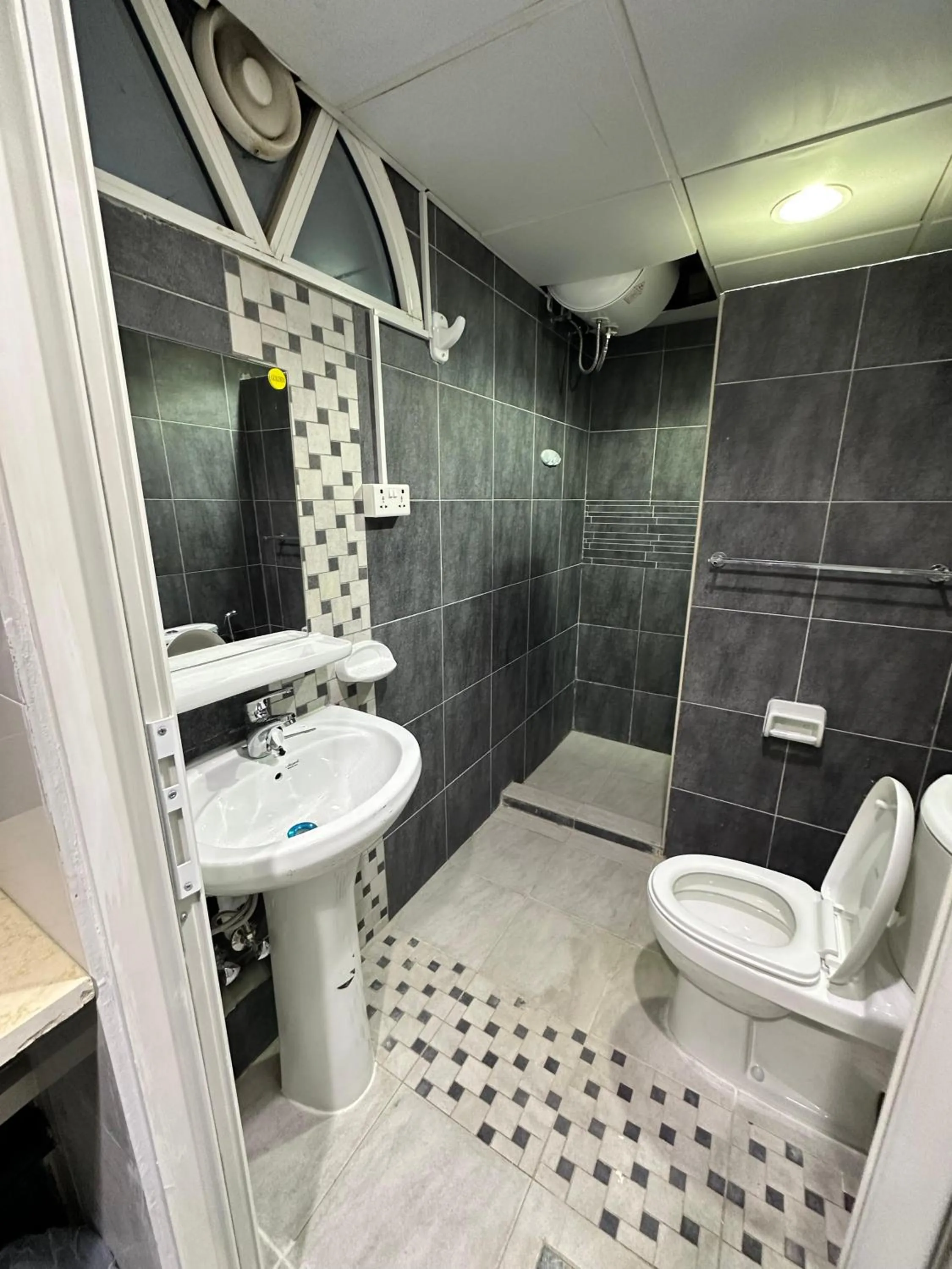 International Abu-Dhabi Hostel Villa