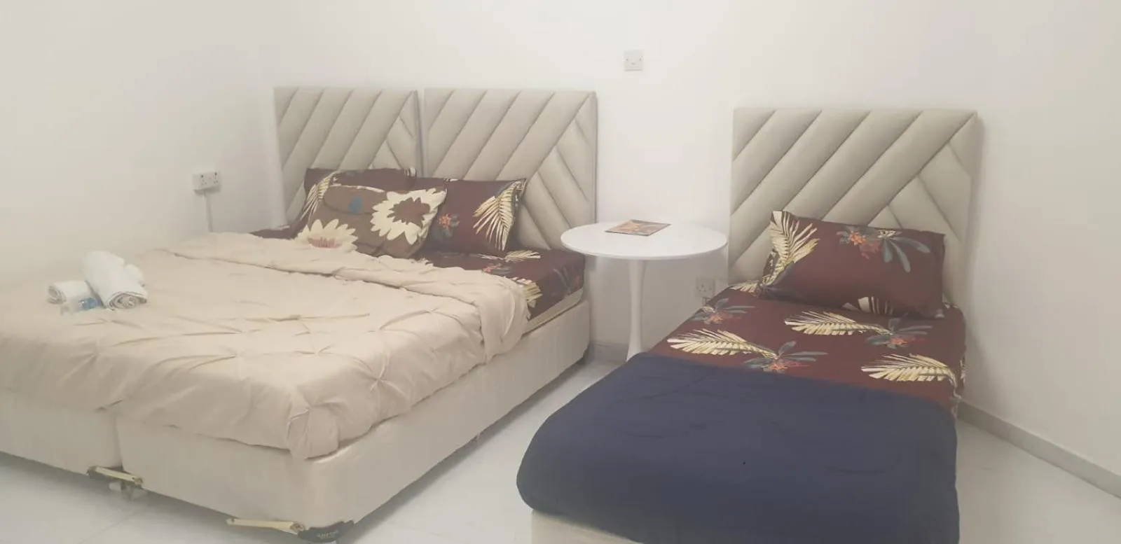 Bed in International Abu-Dhabi Hostel Villa