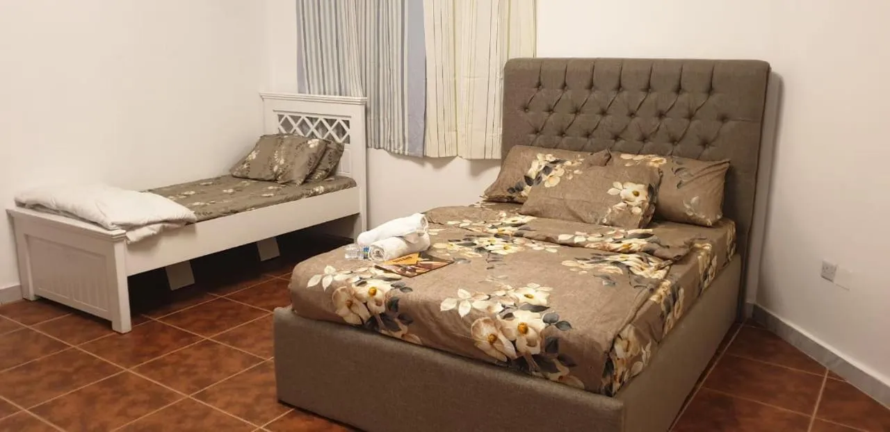 Bed in International Abu-Dhabi Hostel Villa