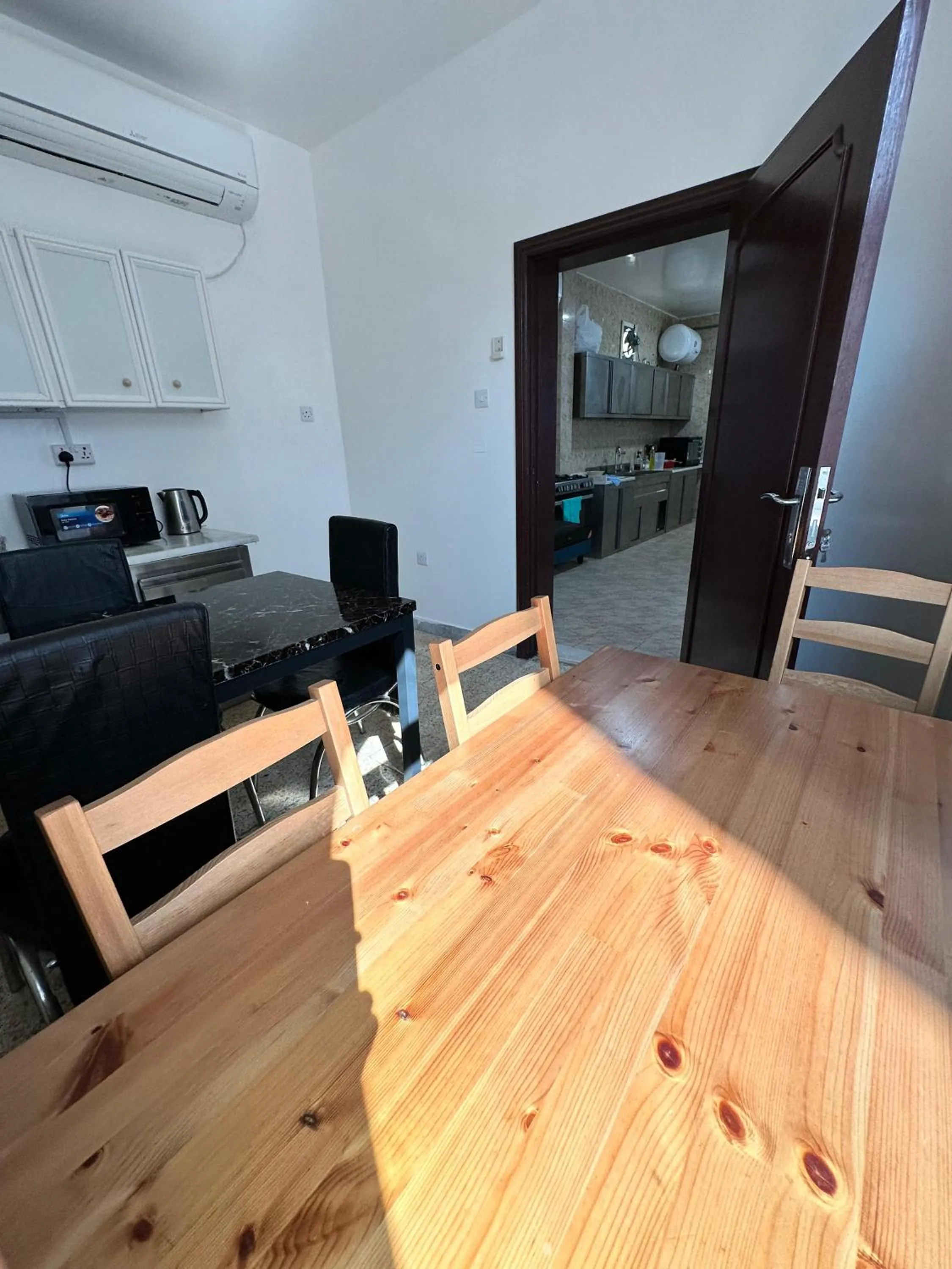 International Abu-Dhabi Hostel Villa