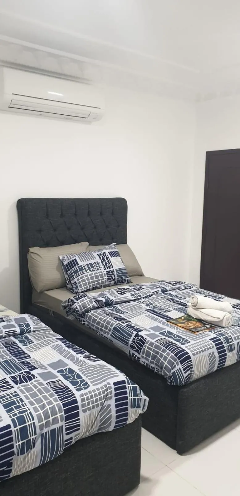 Bed in International Abu-Dhabi Hostel Villa