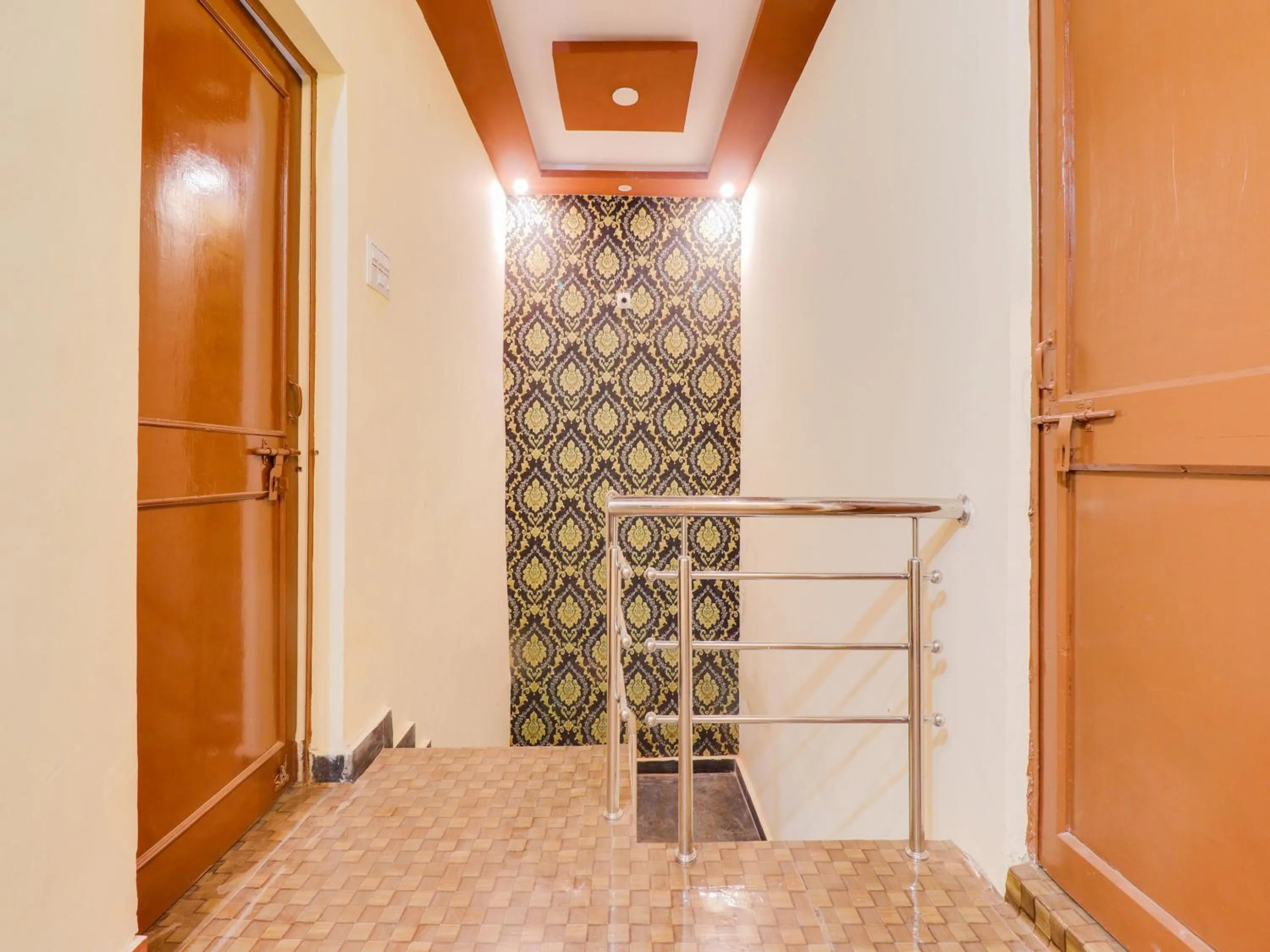 Lobby or reception in Hotel O GURUKRIPA INN