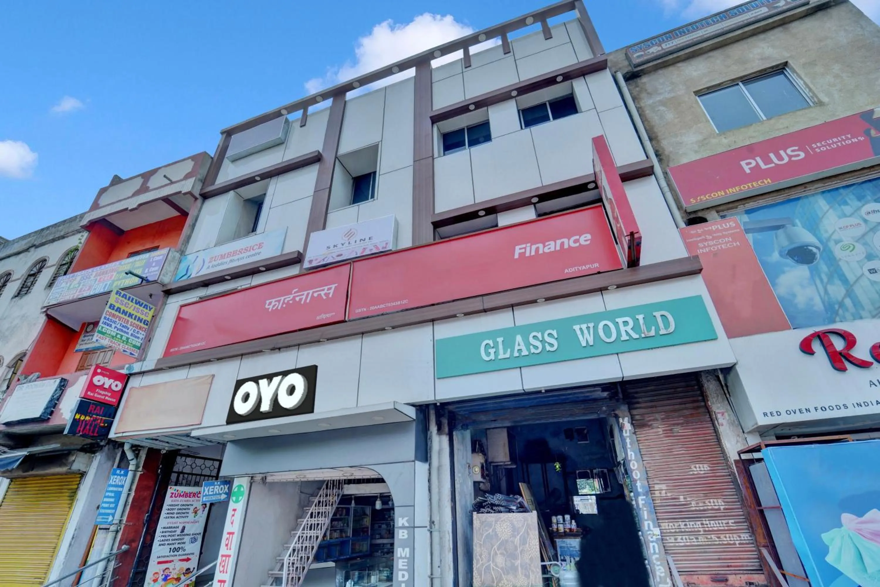 Facade/entrance in Hotel O Rai Guest House