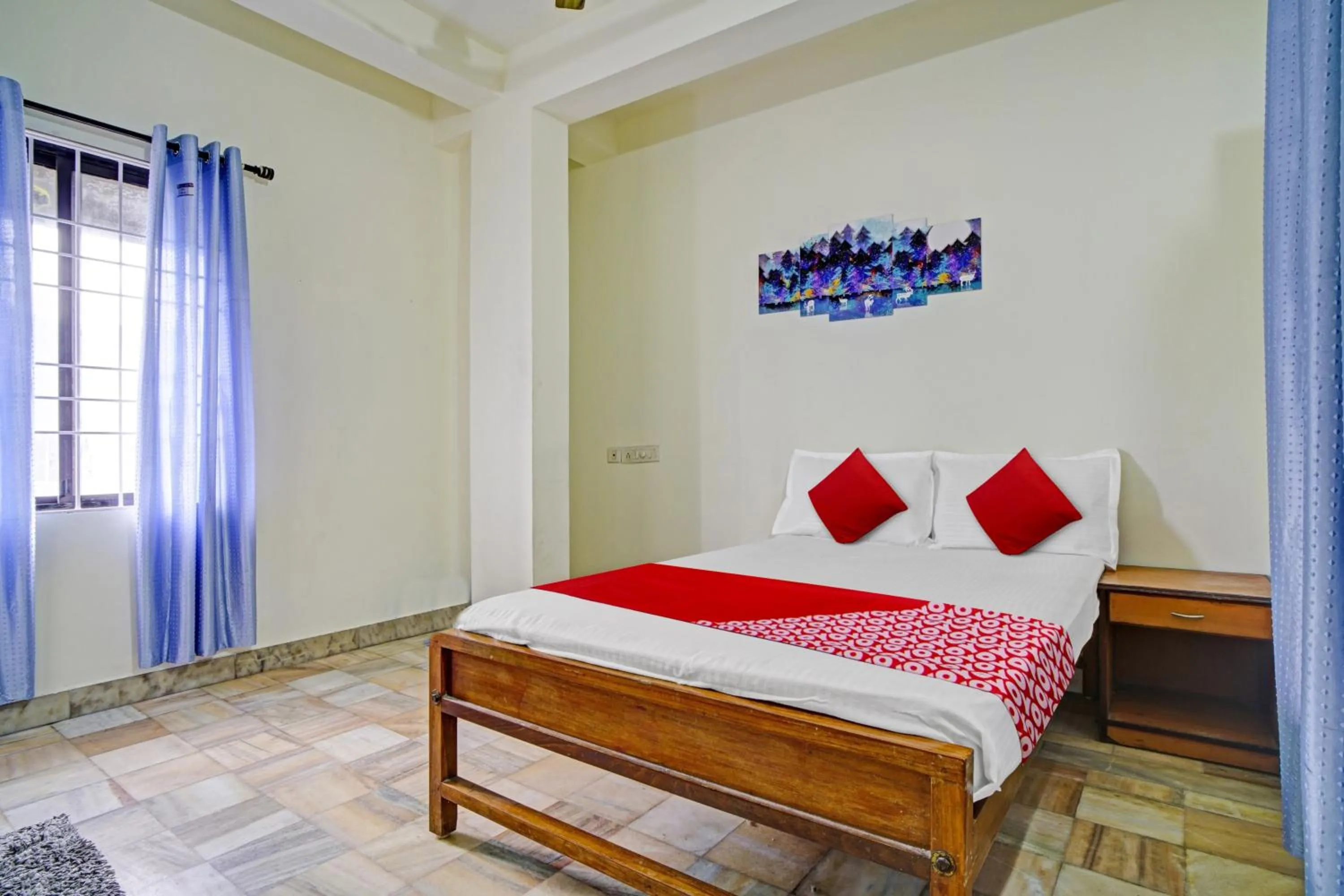 Bedroom, Bed in Hotel O Highway Inn