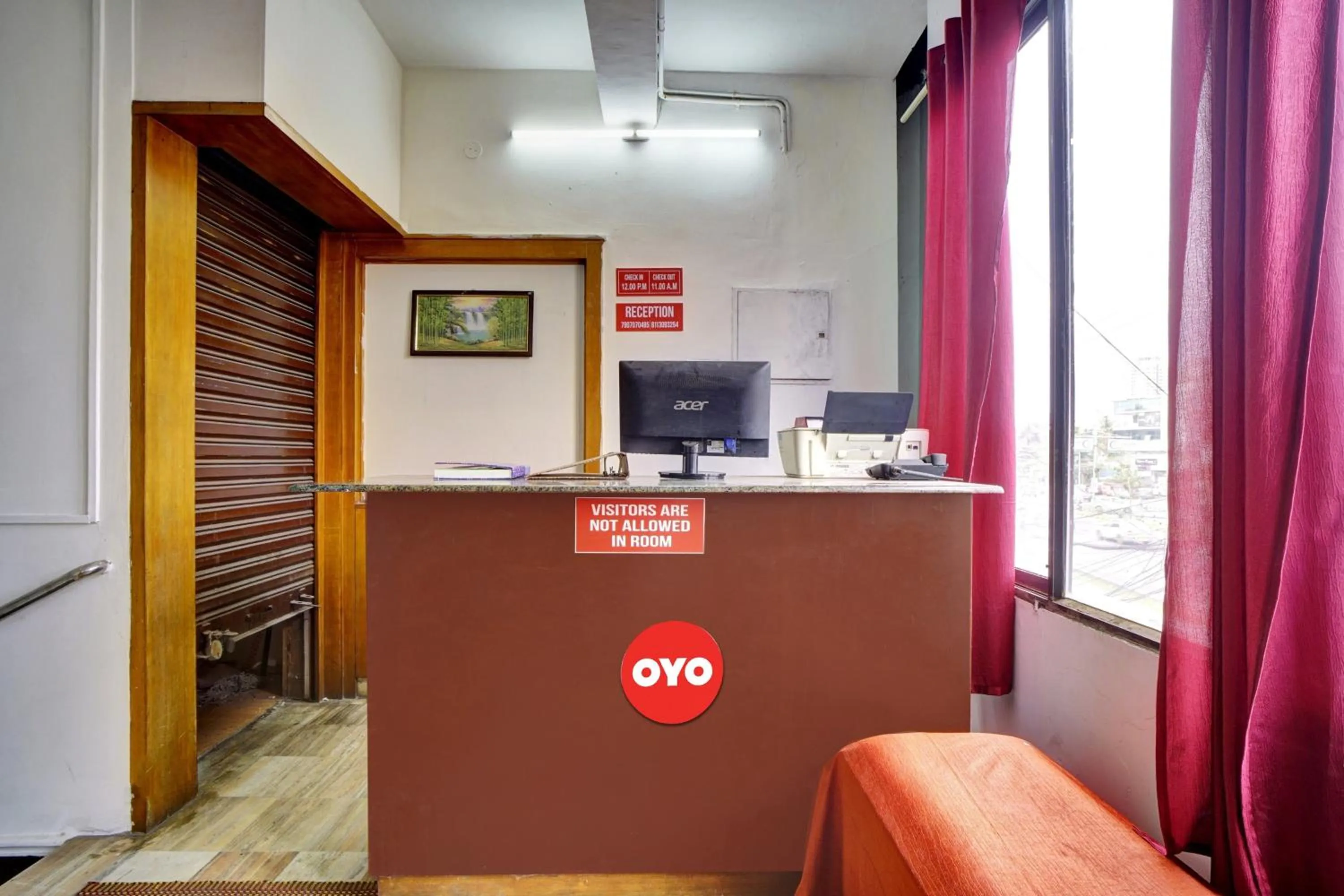 Lobby or reception in Hotel O Highway Inn