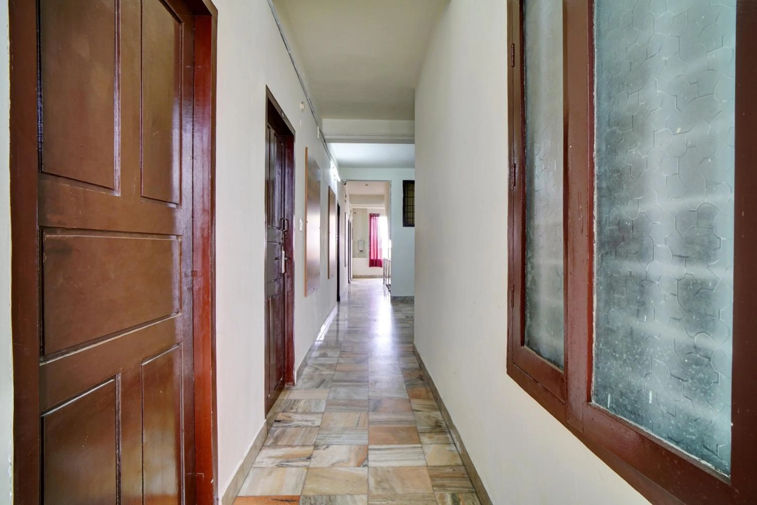 Lobby or reception in Hotel O Highway Inn