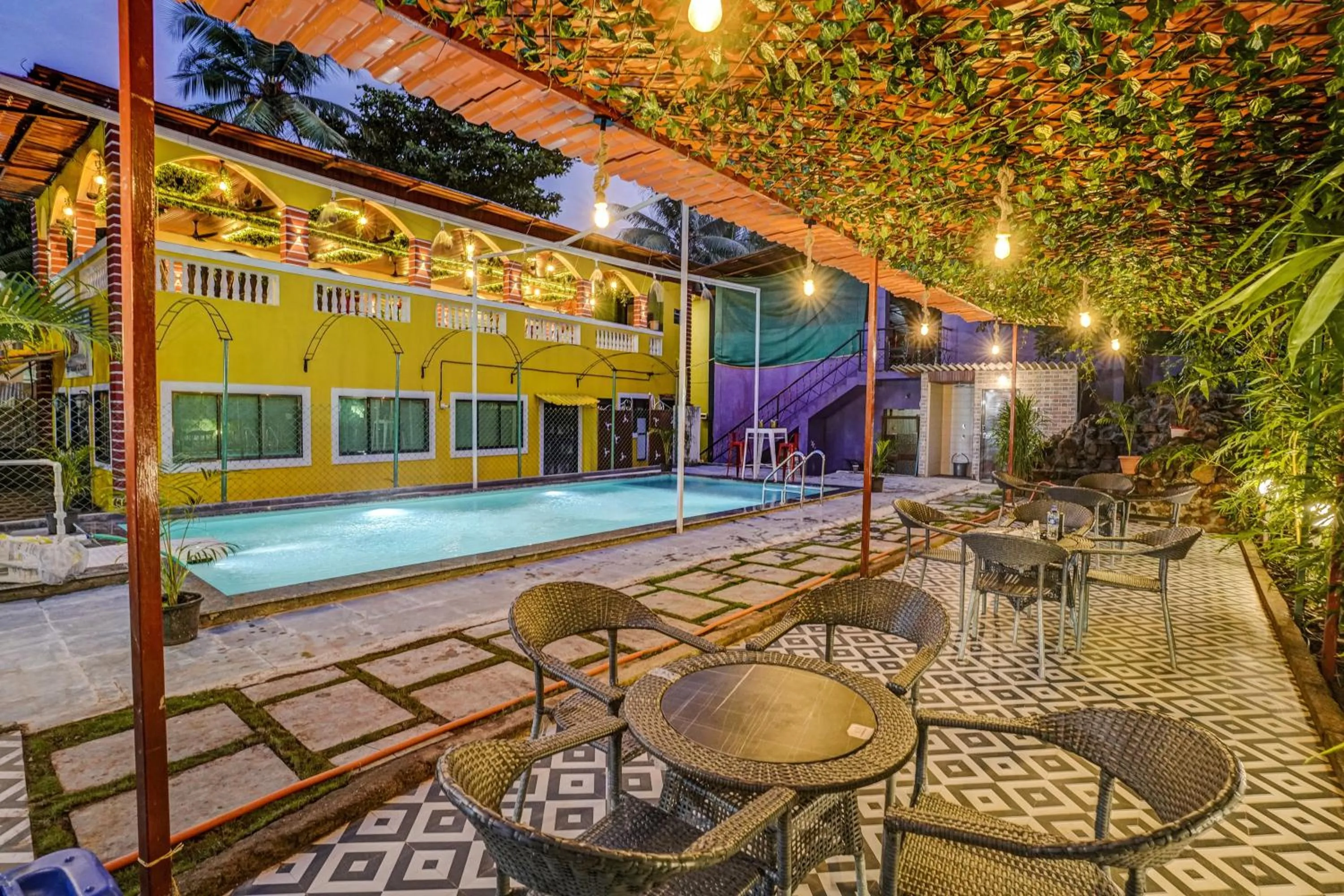 Entertainment, Swimming Pool in Collection O Palm Springs Beach Resort