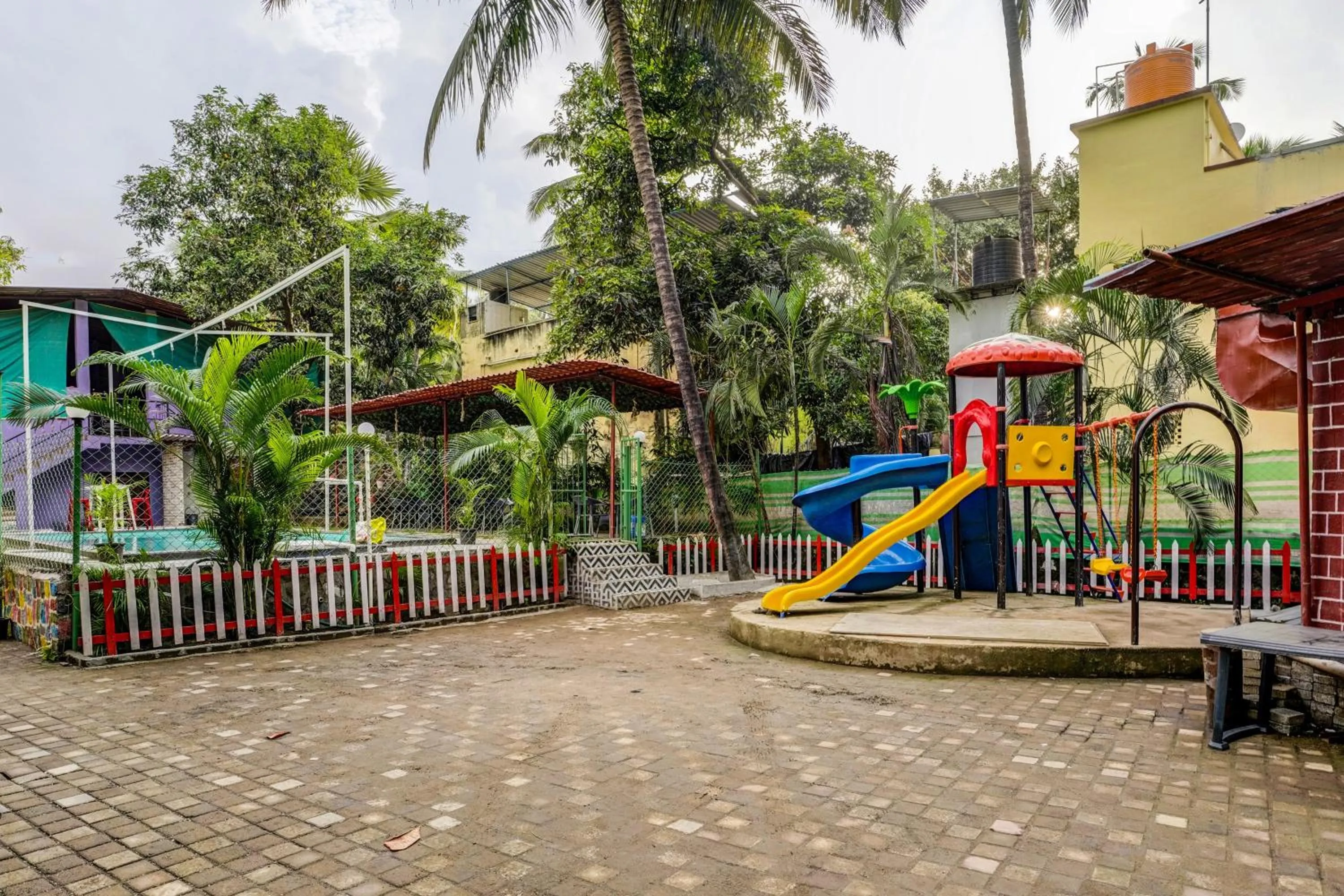 Entertainment, Children's Play Area in Collection O Palm Springs Beach Resort