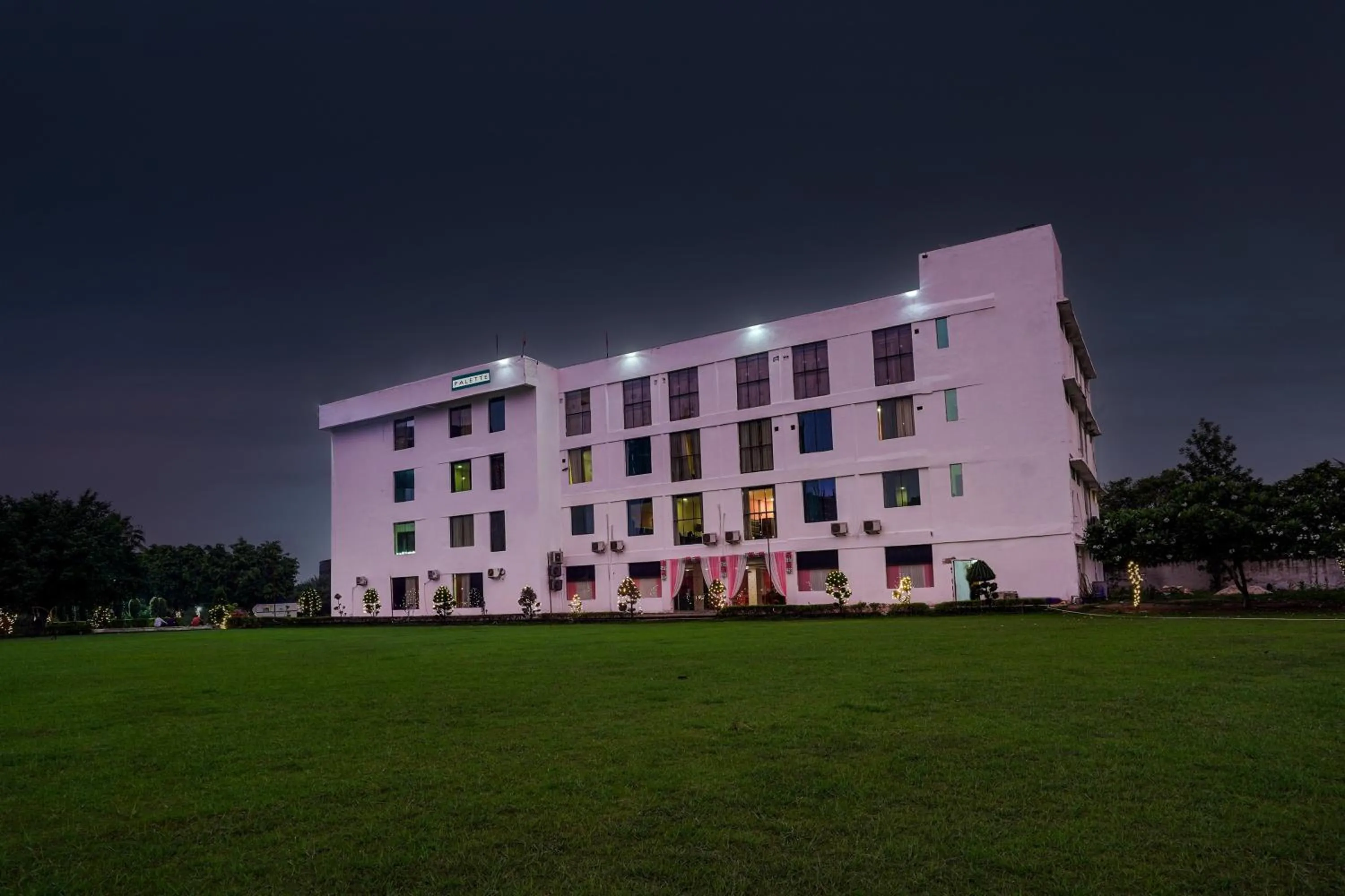 Facade/entrance, Property Building in Palette - Hotel Nature Retreat Resort