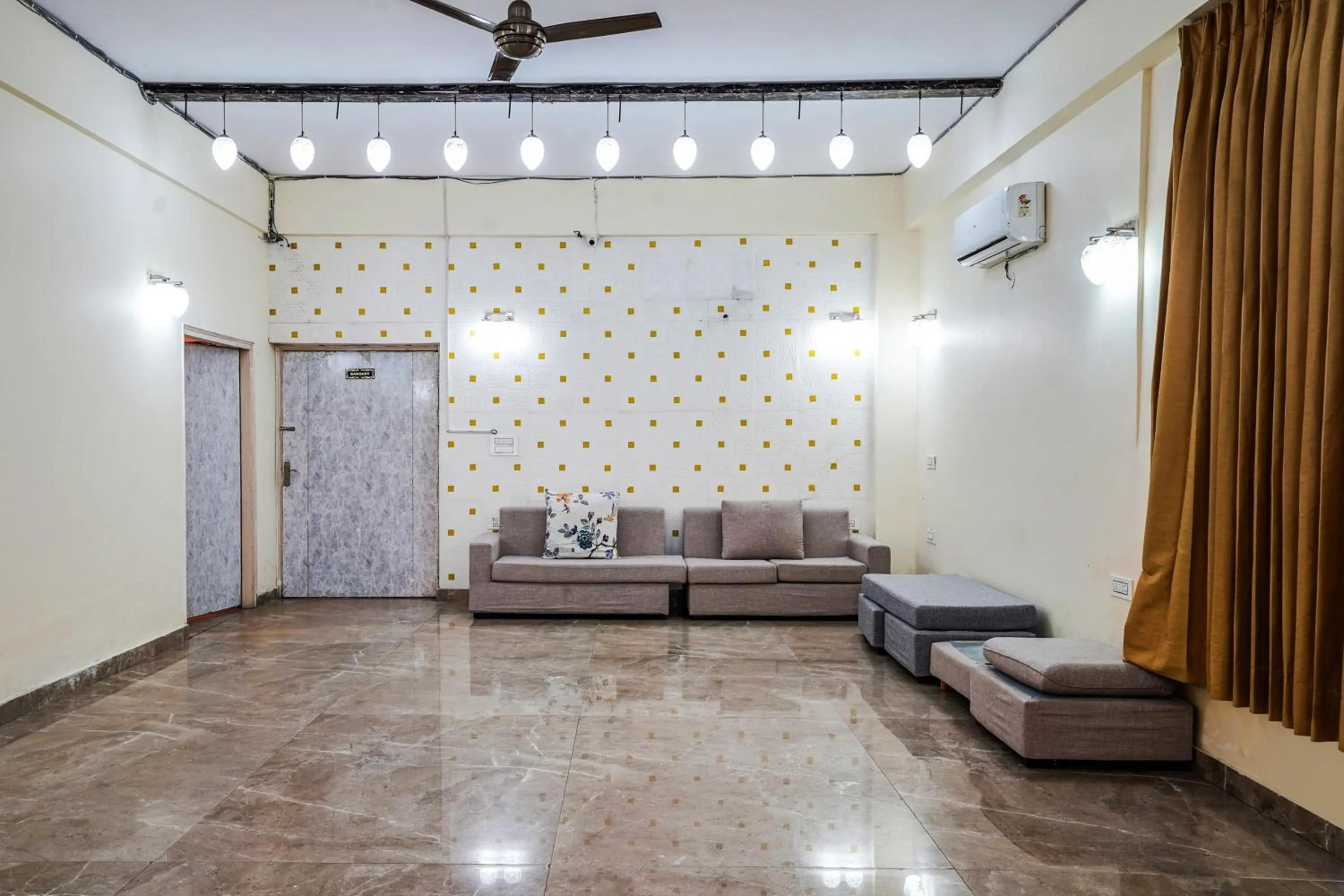 Lobby or reception, Seating Area in Palette - Hotel Nature Retreat Resort