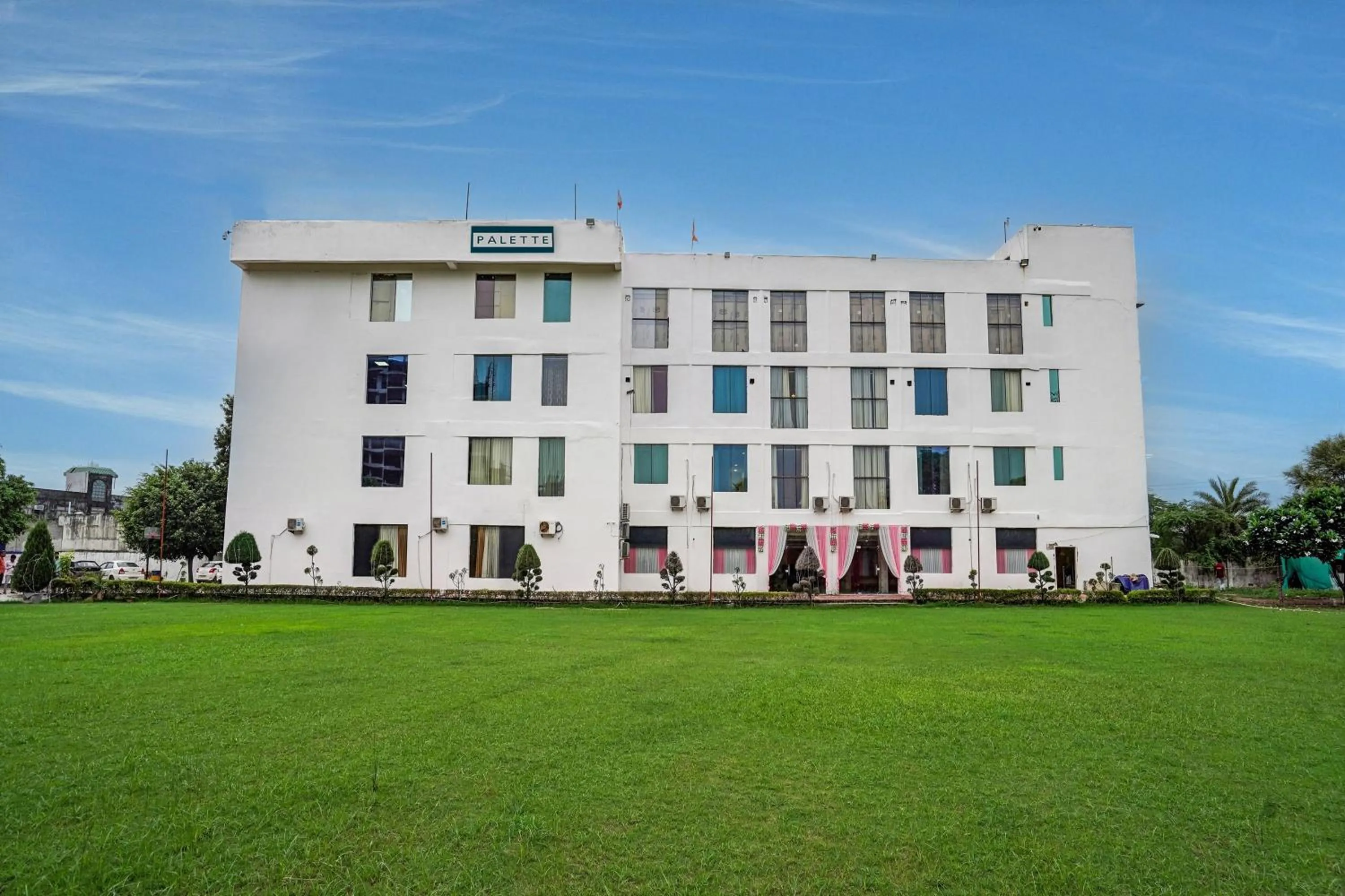 Facade/entrance, Property Building in Palette - Hotel Nature Retreat Resort