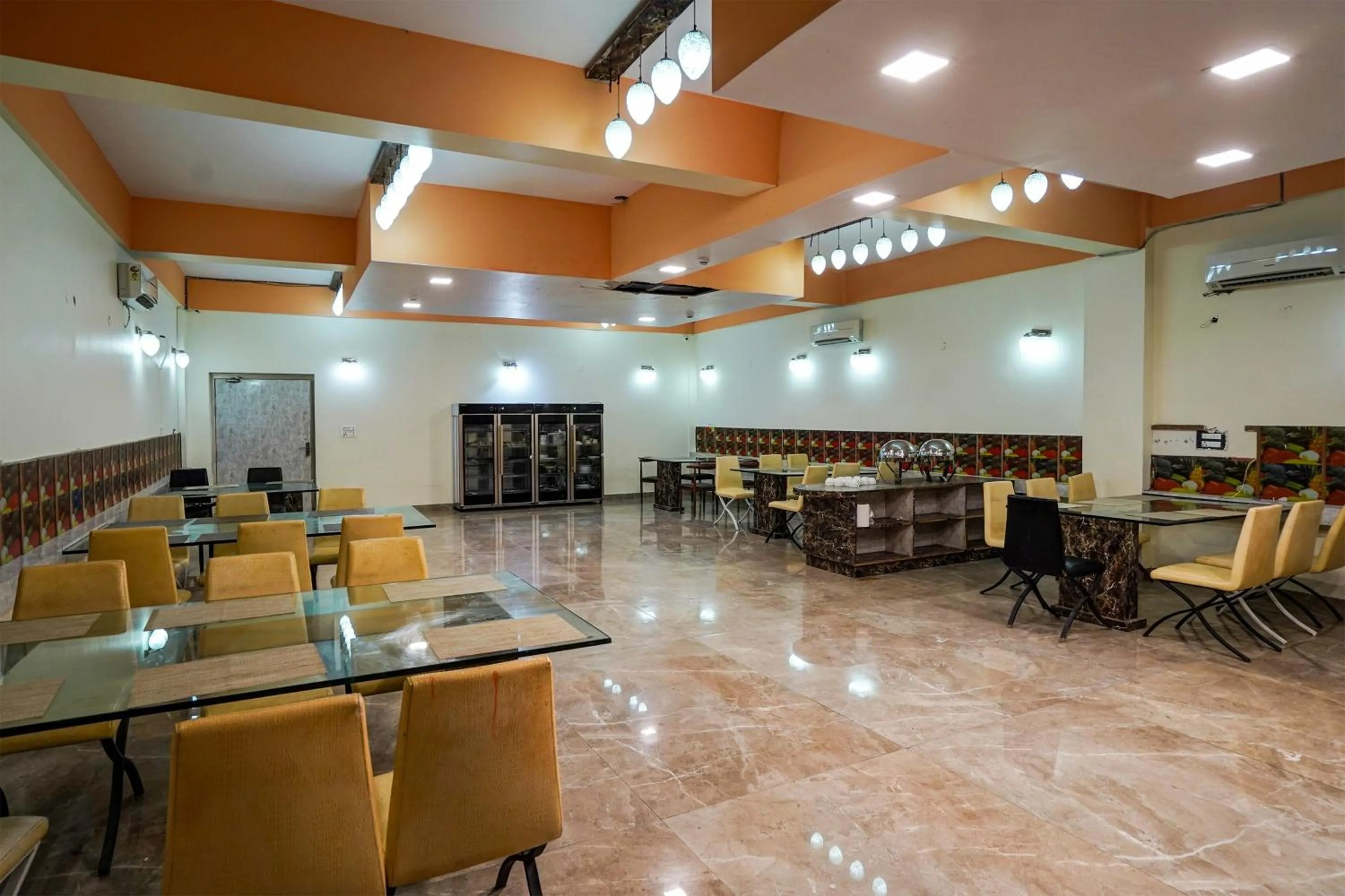 Meeting/conference room, Restaurant/Places to Eat in Palette - Hotel Nature Retreat Resort